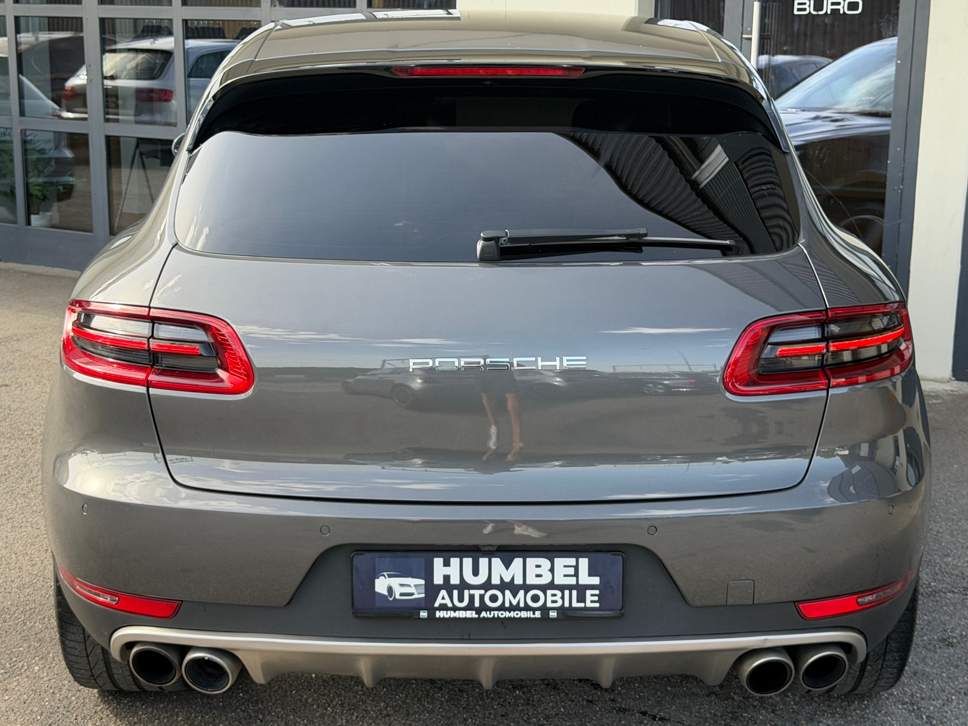 PORSCHE Macan S PDK-image-3