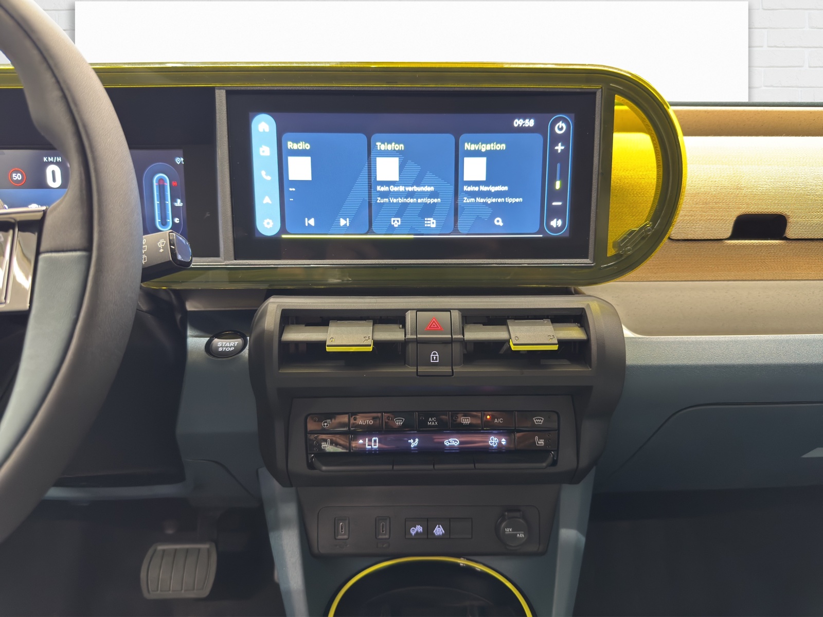 FIAT Grande Panda 1.2 Hybrid La Prima-image-8