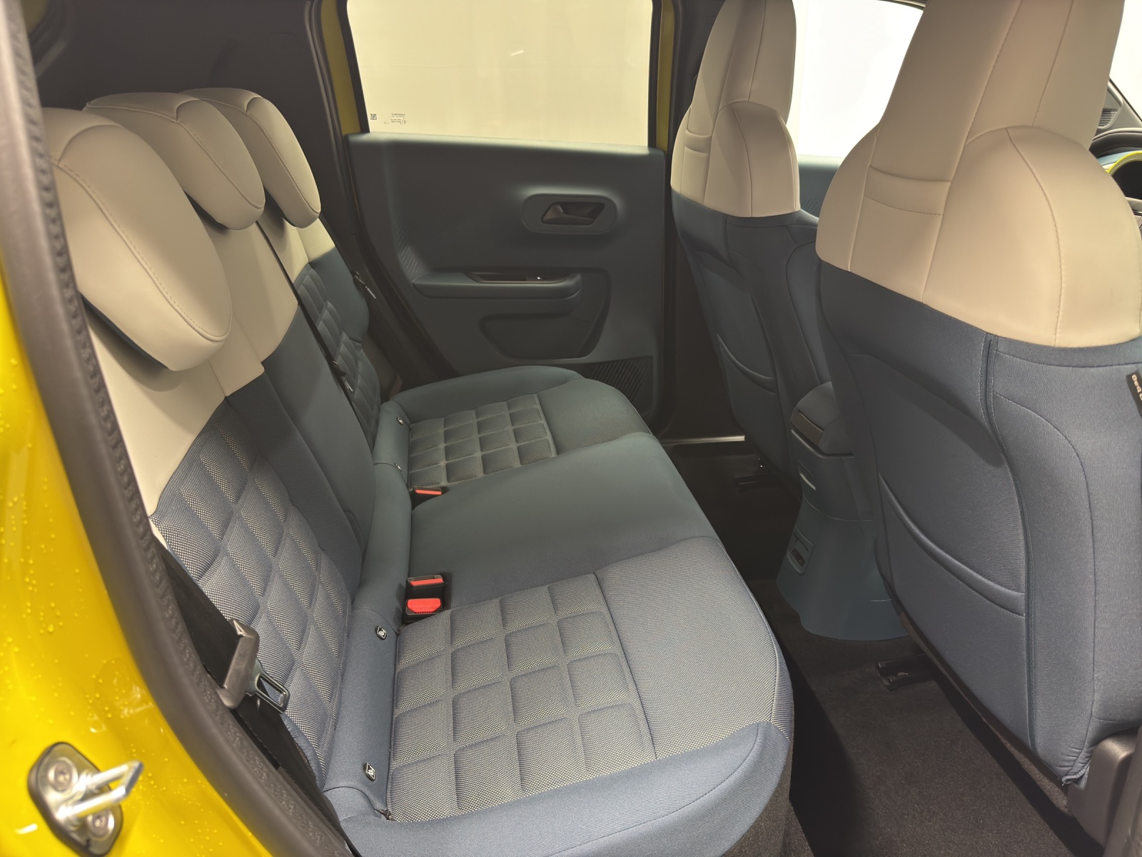 FIAT Grande Panda 1.2 Hybrid La Prima-image-9