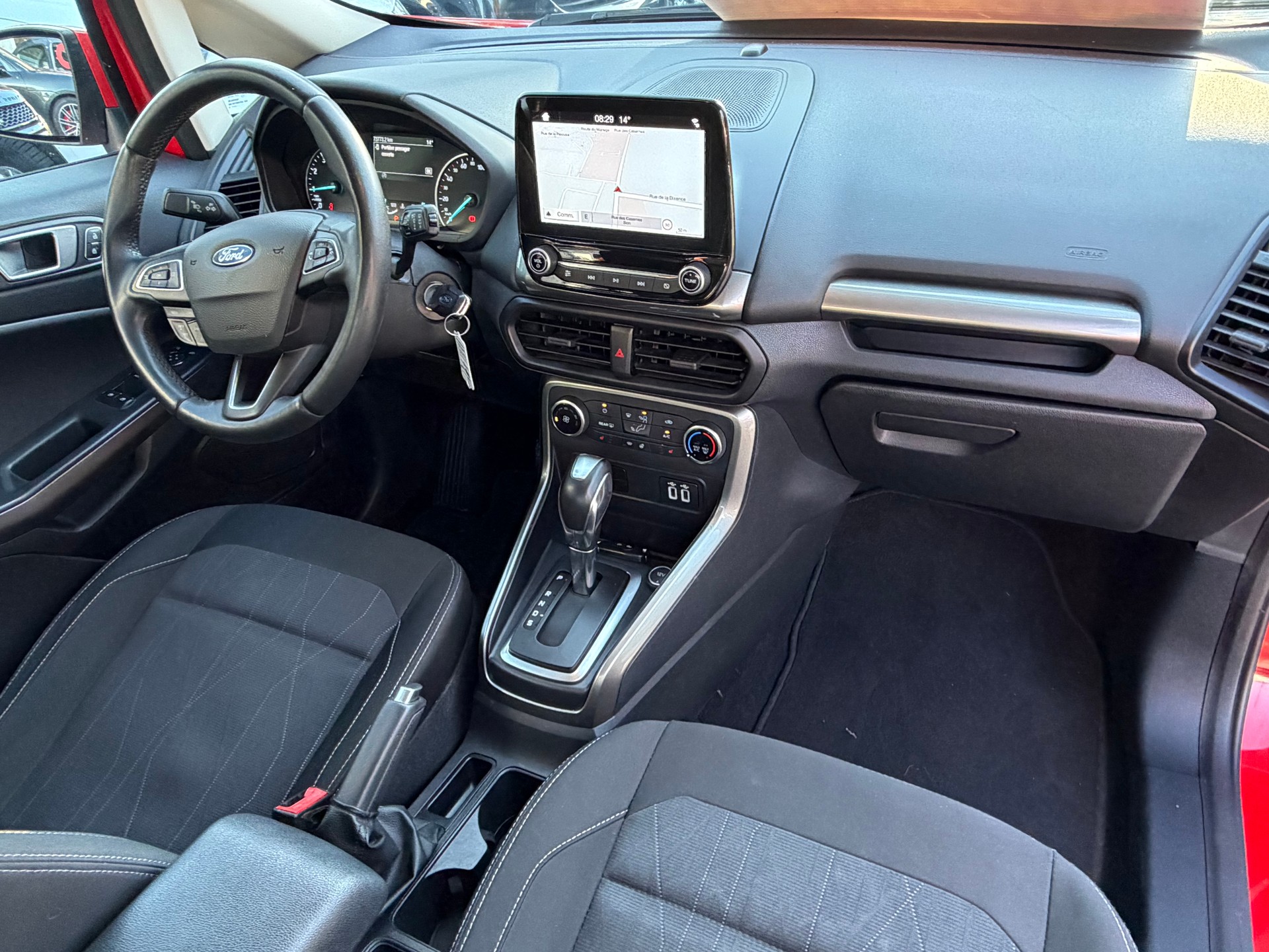 FORD EcoSport 1.0 SCTi Trend Automat-image-11