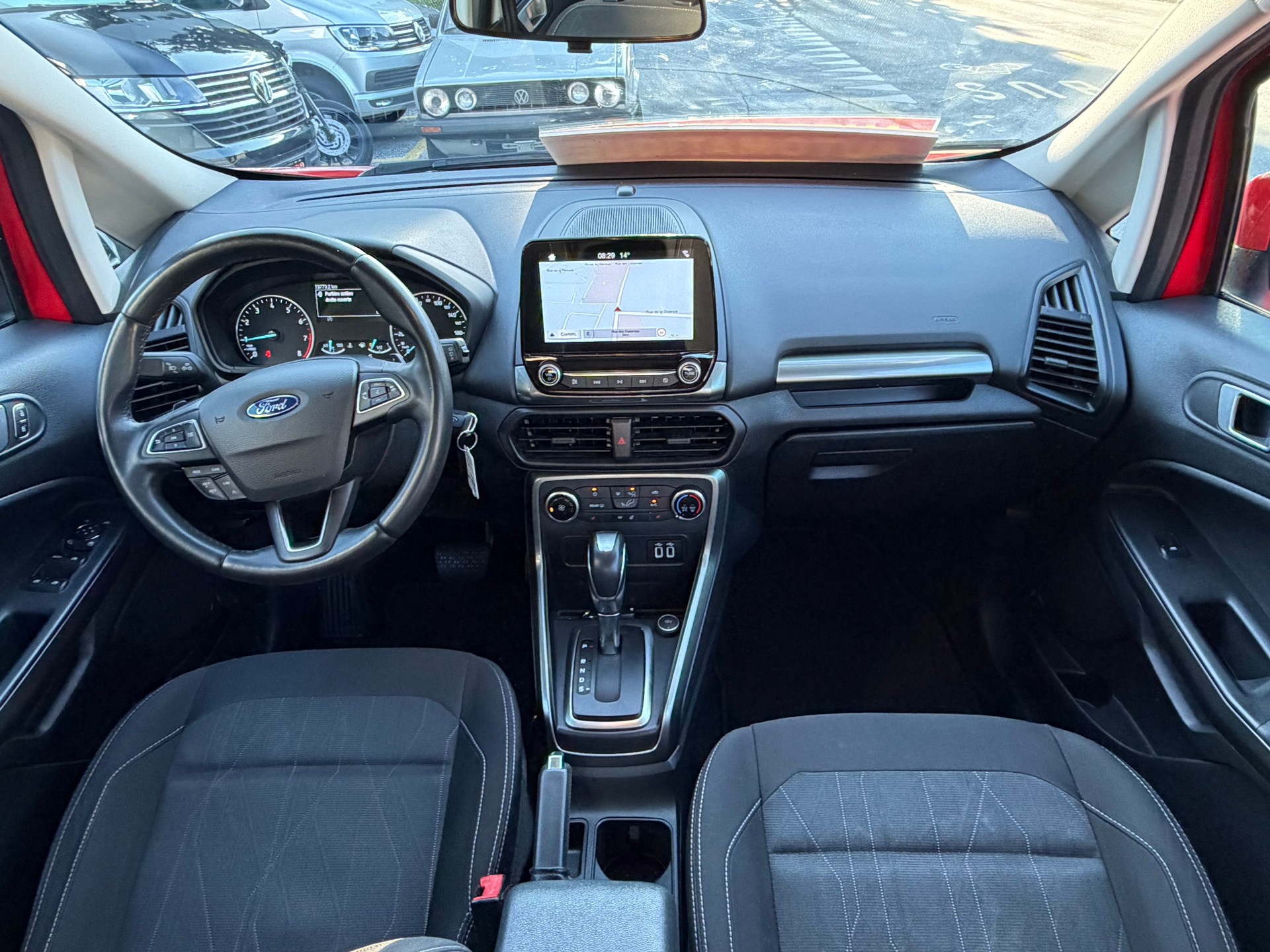 FORD EcoSport 1.0 SCTi Trend Automat-image-10