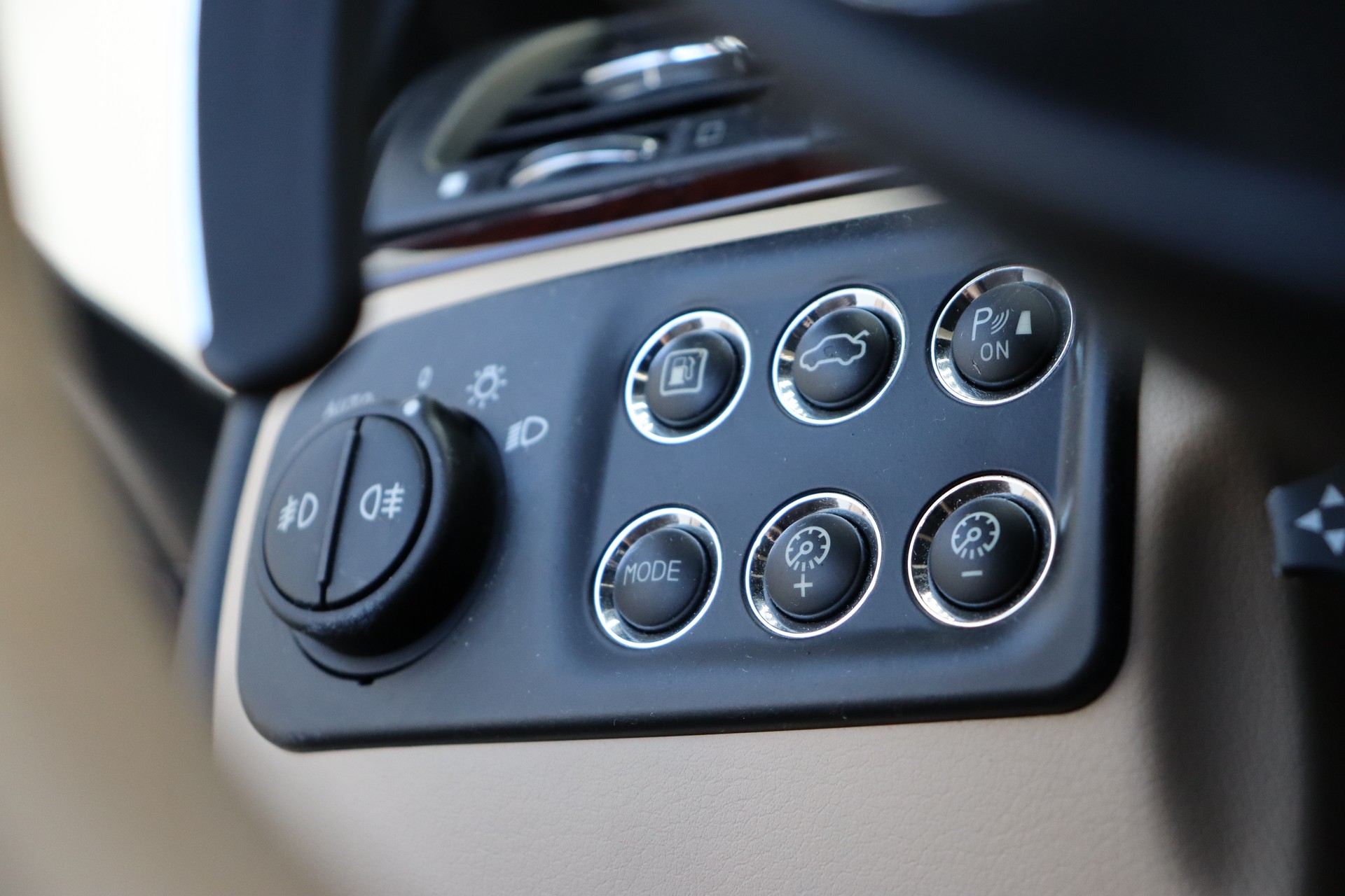 MASERATI GranCabrio Automatica-image-21