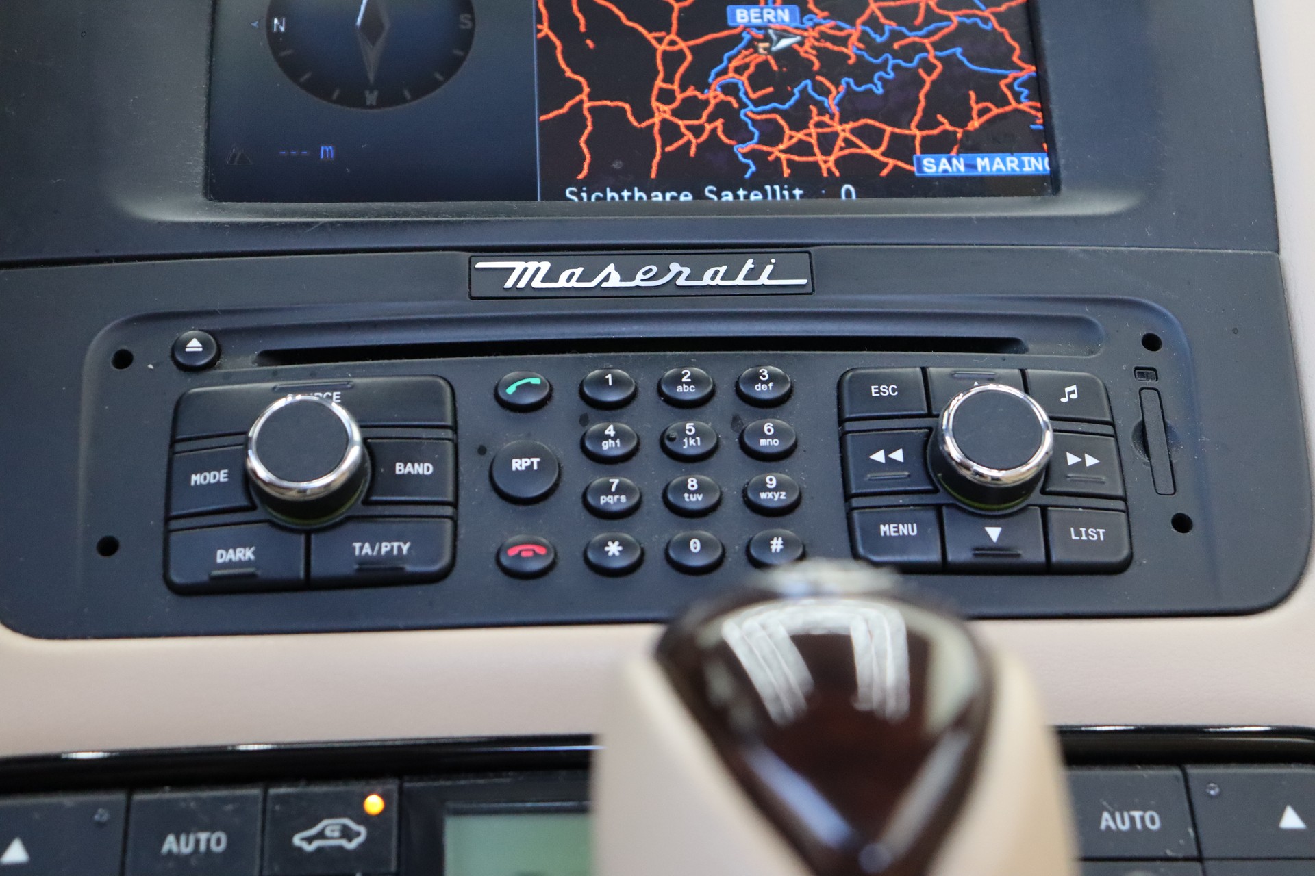 MASERATI GranCabrio Automatica-image-24