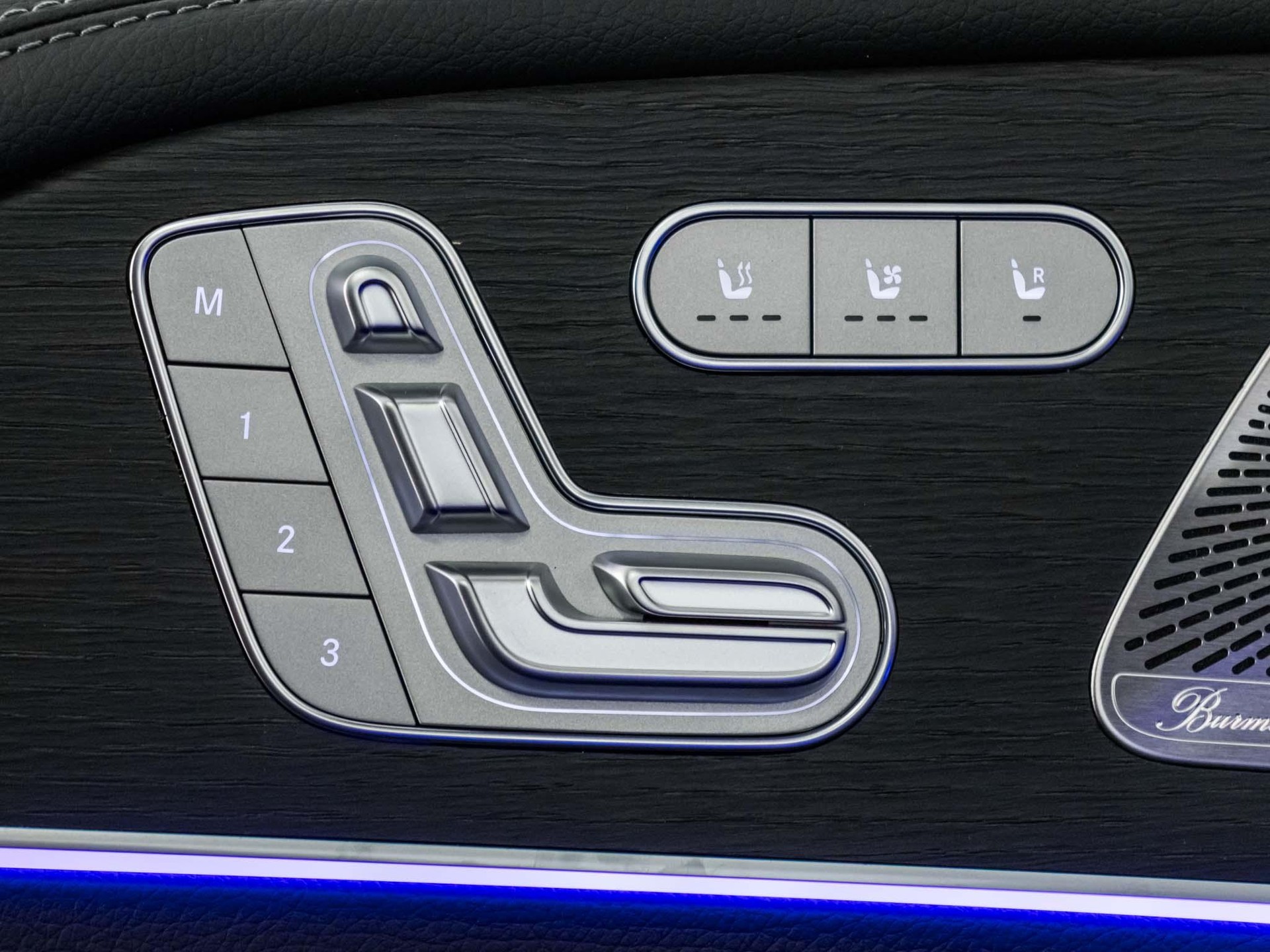 MERCEDES-BENZ GLS 450 d 4MATIC-image-12