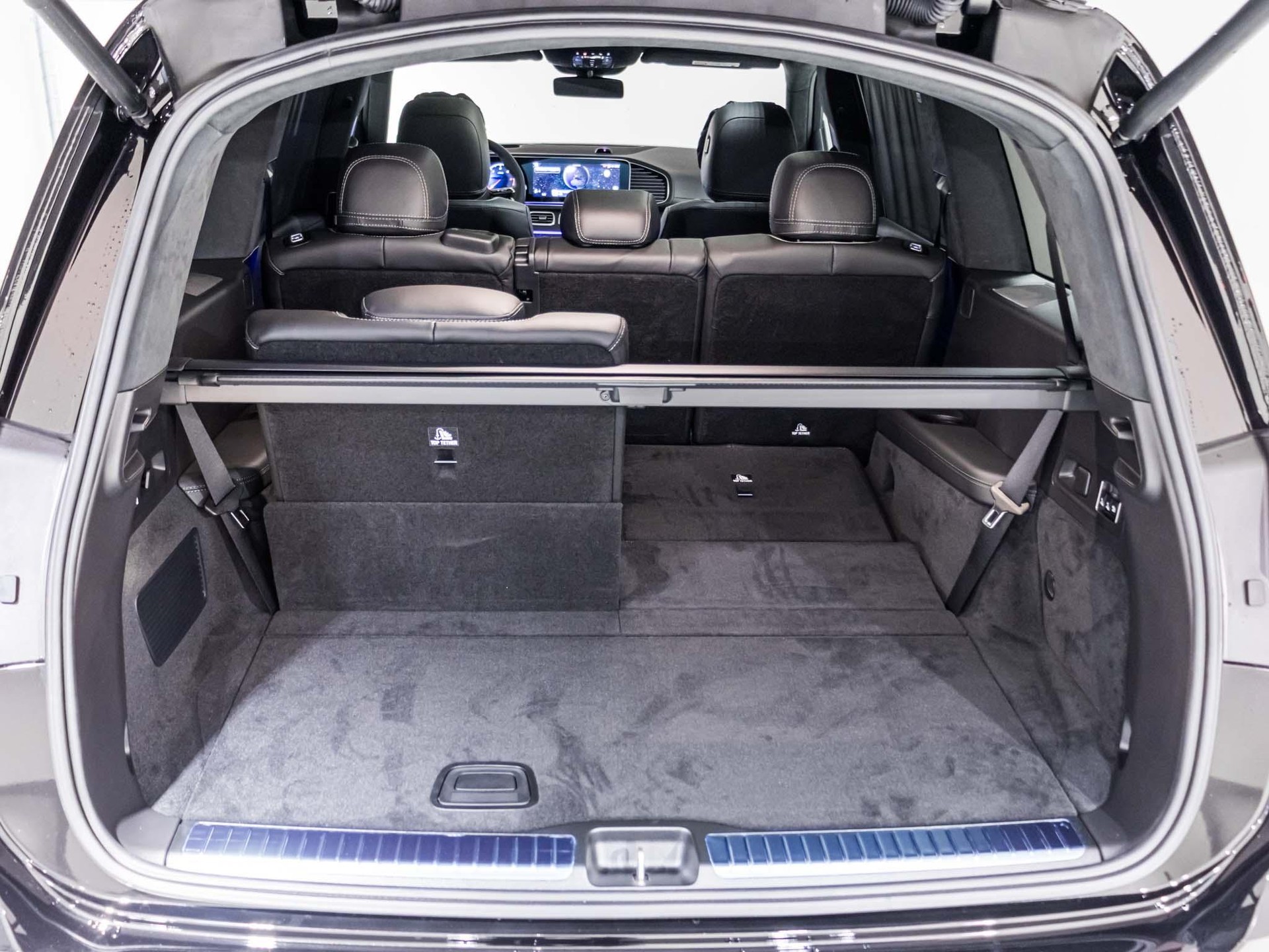 MERCEDES-BENZ GLS 450 d 4MATIC-image-13