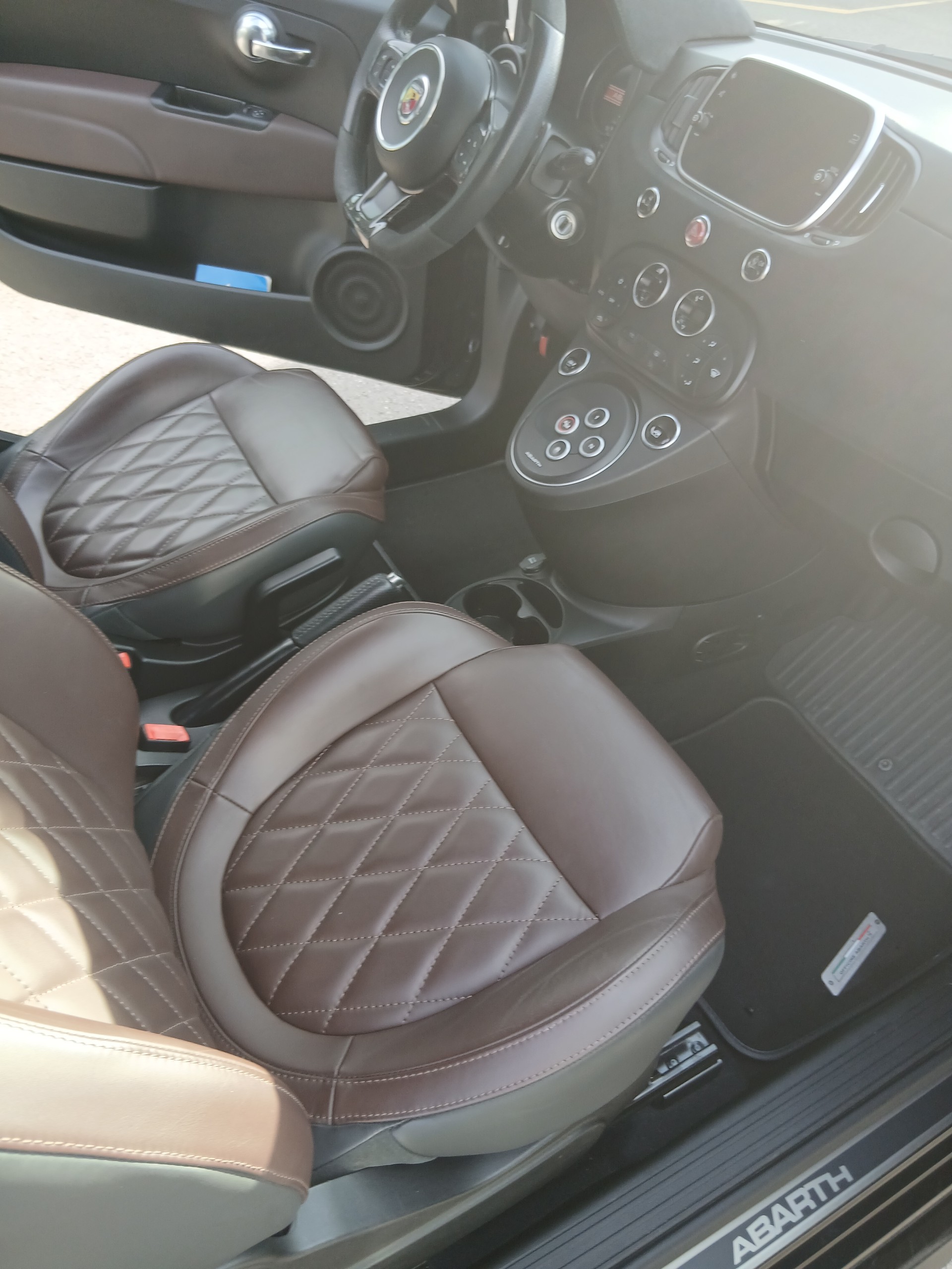 FIAT 595 1.4 16V Turbo Abarth Scorpion Legend Dualogic-image-9