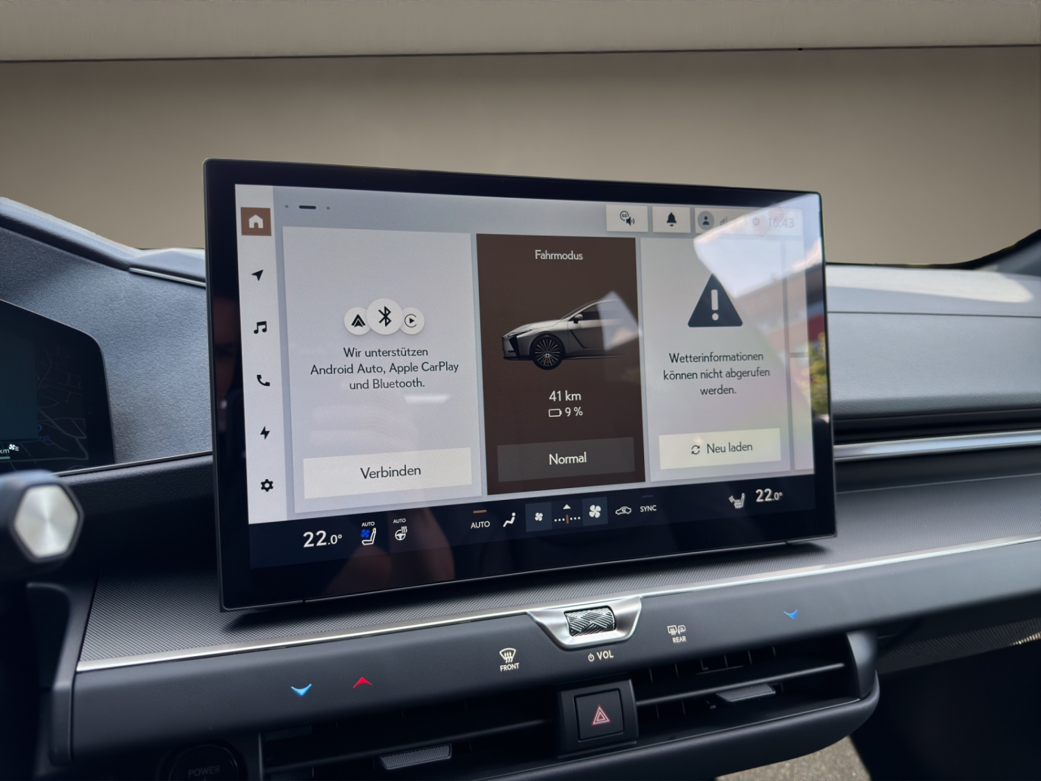 LEXUS ES 500e Comfort AWD-image-16