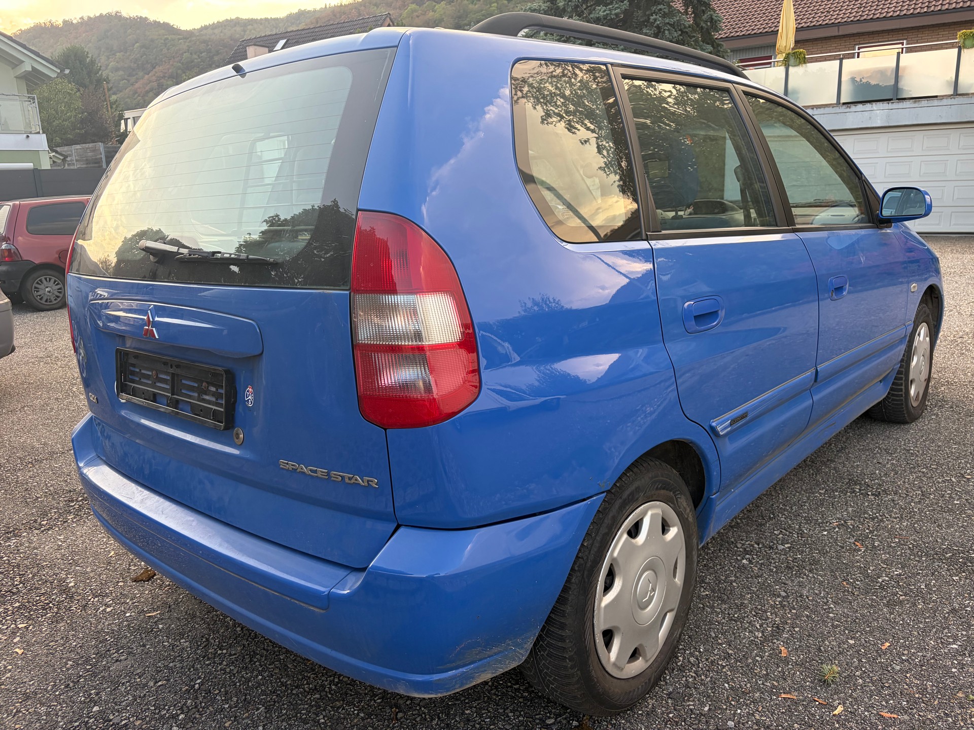MITSUBISHI Space Star 1.8 GDI Elegance-image-5