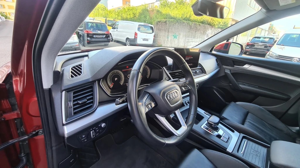 AUDI Q5 40 TDI quattro S-tronic ** Voll-Leder ** GR-Navi ** Totwinkel-Assistent ** Panorama-Glasdach ** Head UP Display ** Ab MFK **-image-15