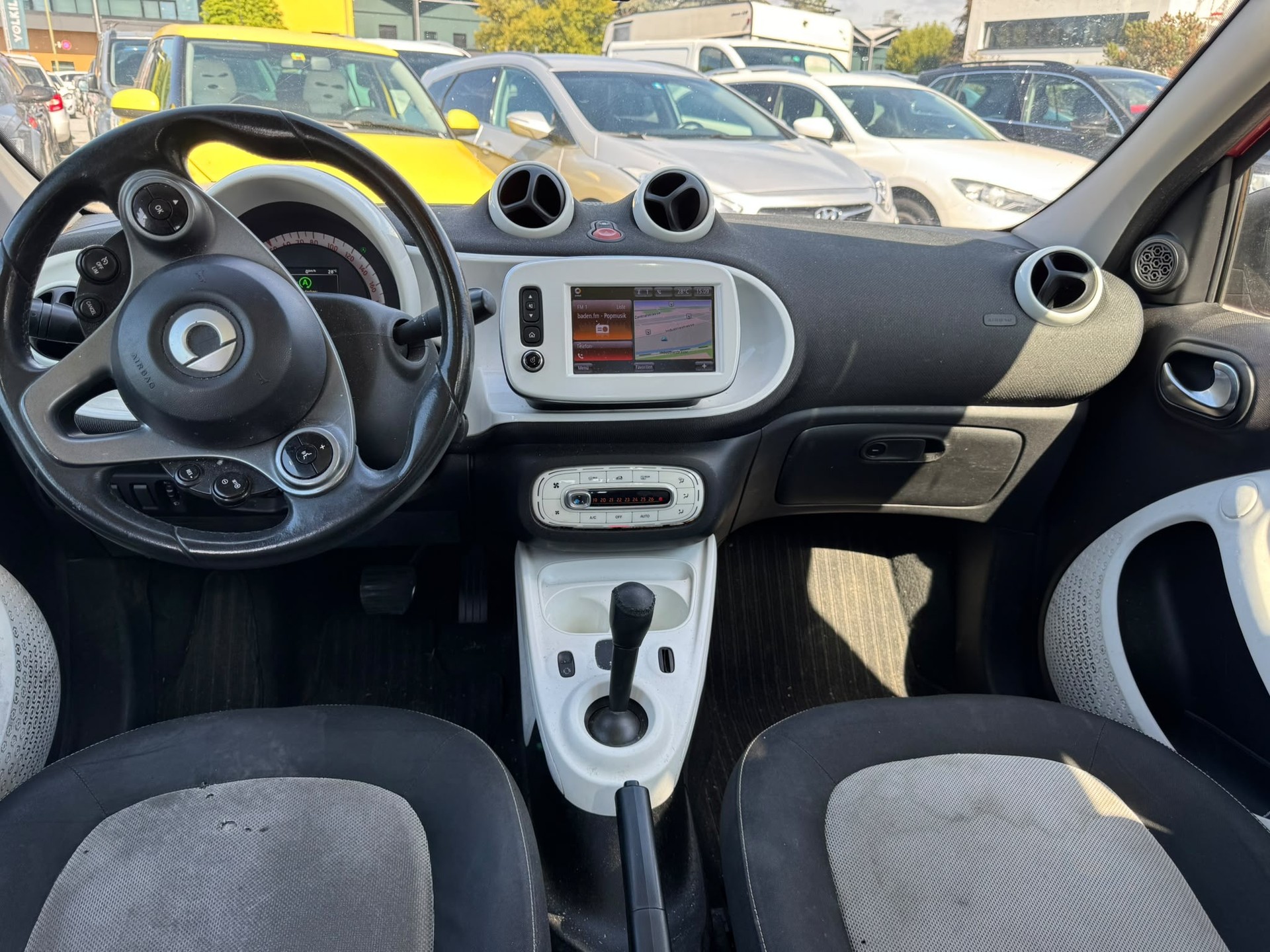 SMART forfour passion twinmatic-image-13