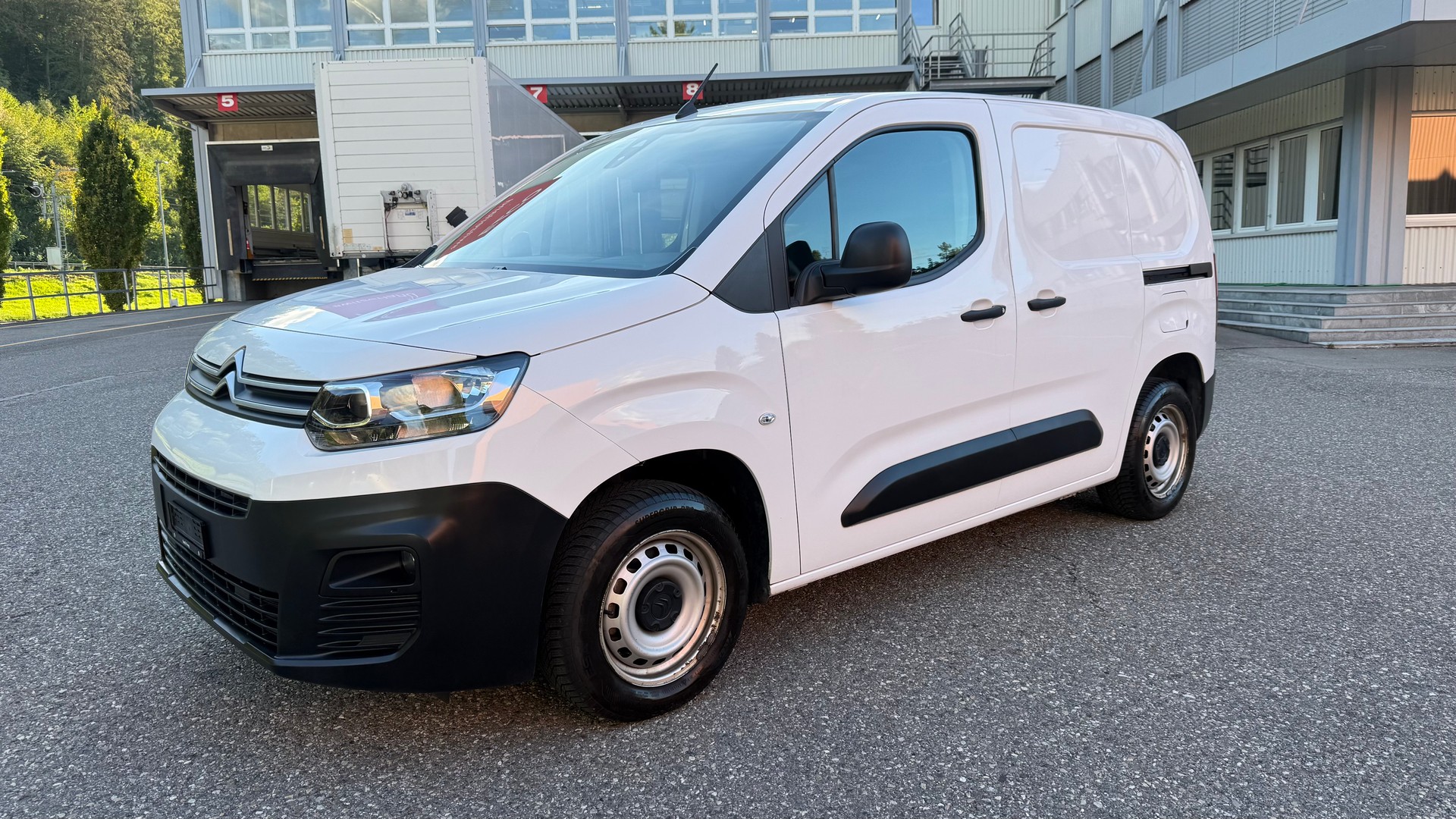 CITROEN Berlingo Van 1.6 Blue HDi 100 s/s Club-image-2