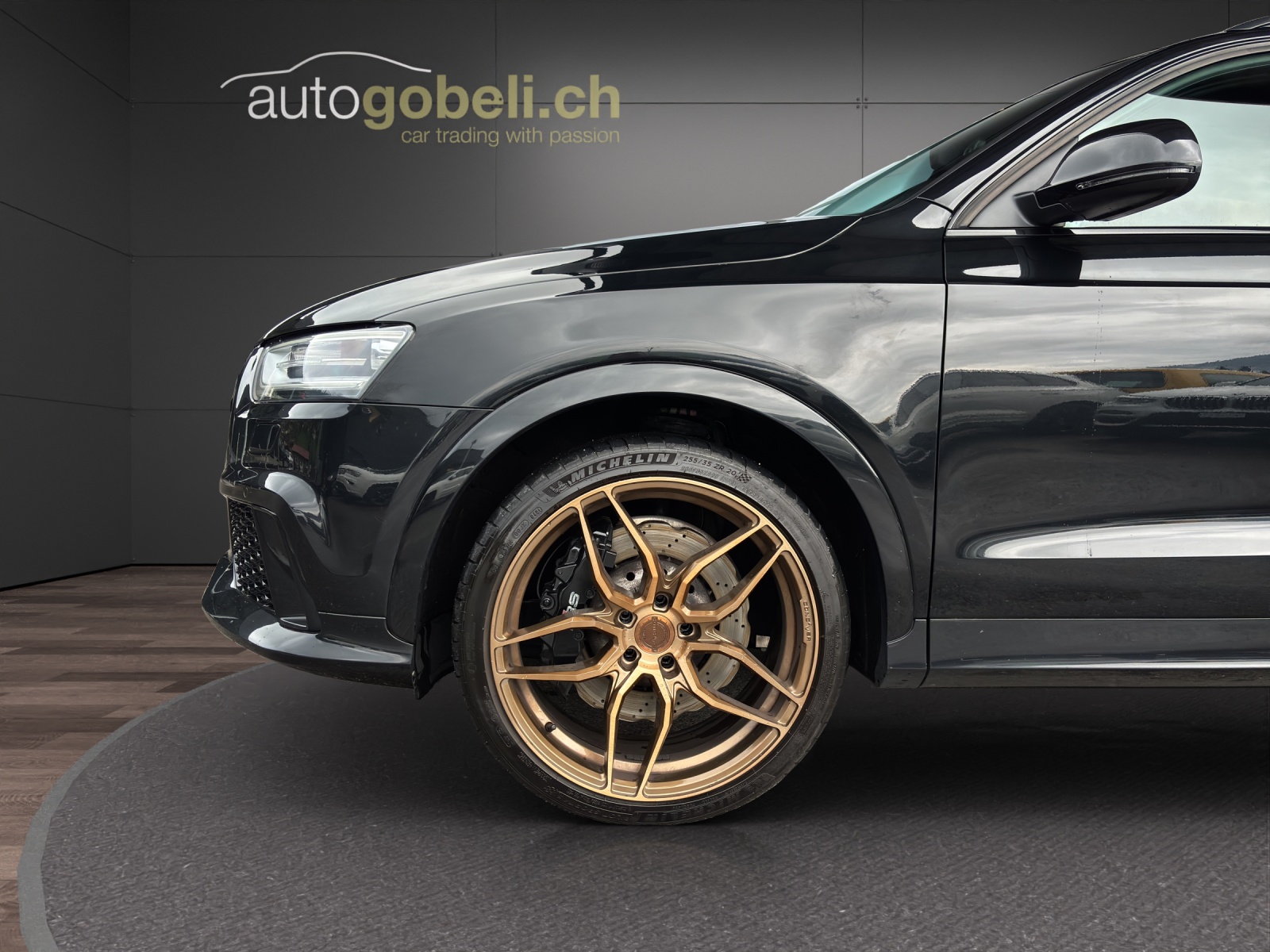 AUDI RS Q3 2.5 TFSI quattro S-tronic-image-16