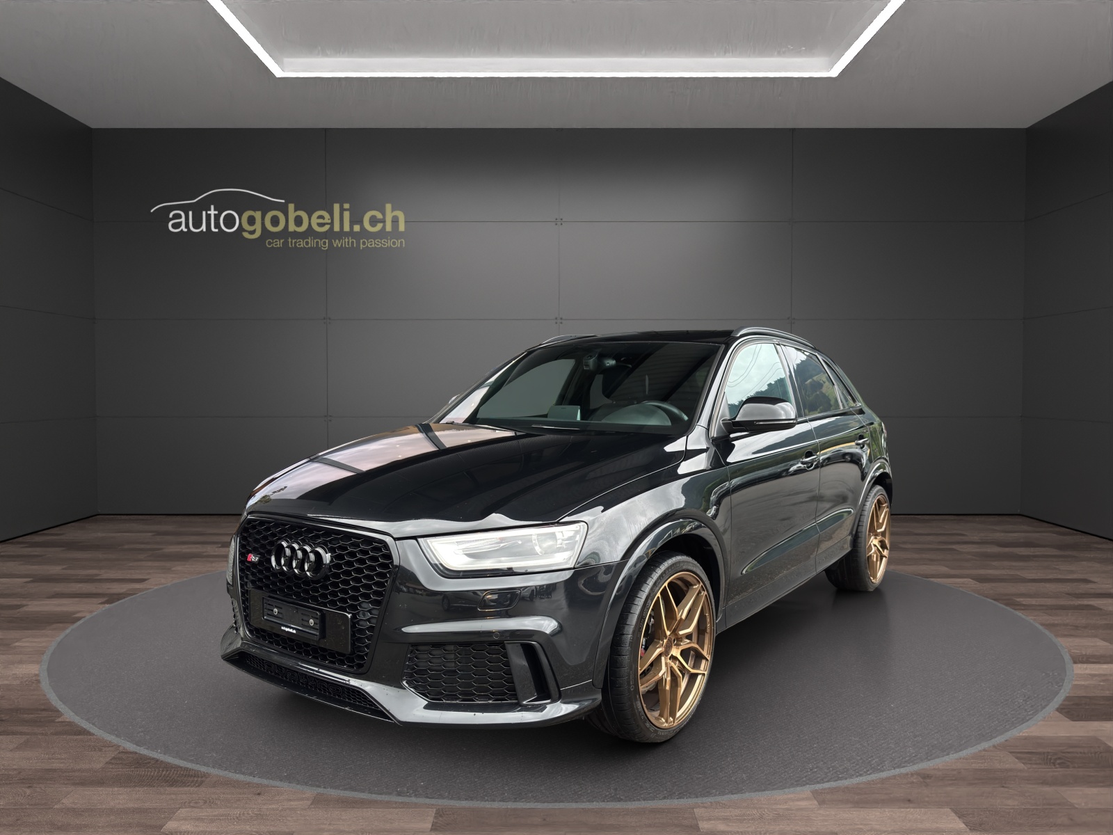 AUDI RS Q3 2.5 TFSI quattro S-tronic-image-0