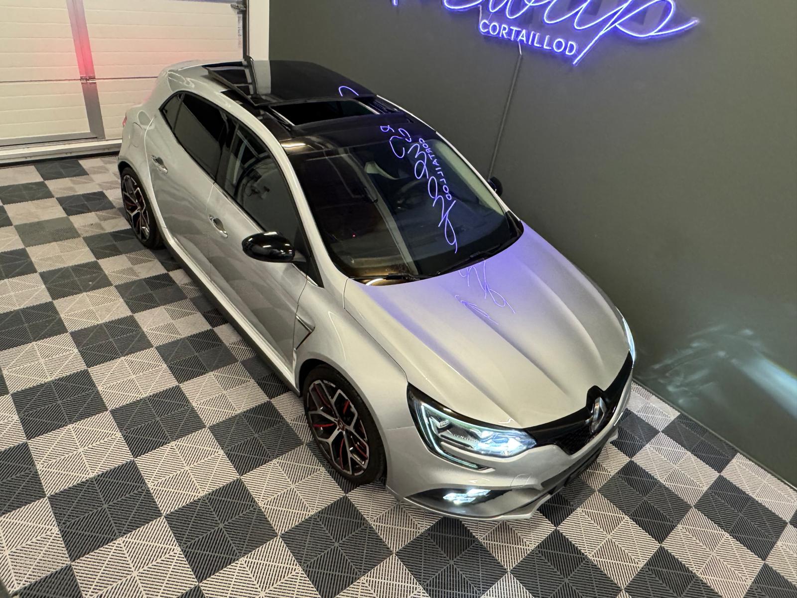 RENAULT Mégane Trophy 300 EDC-image-6