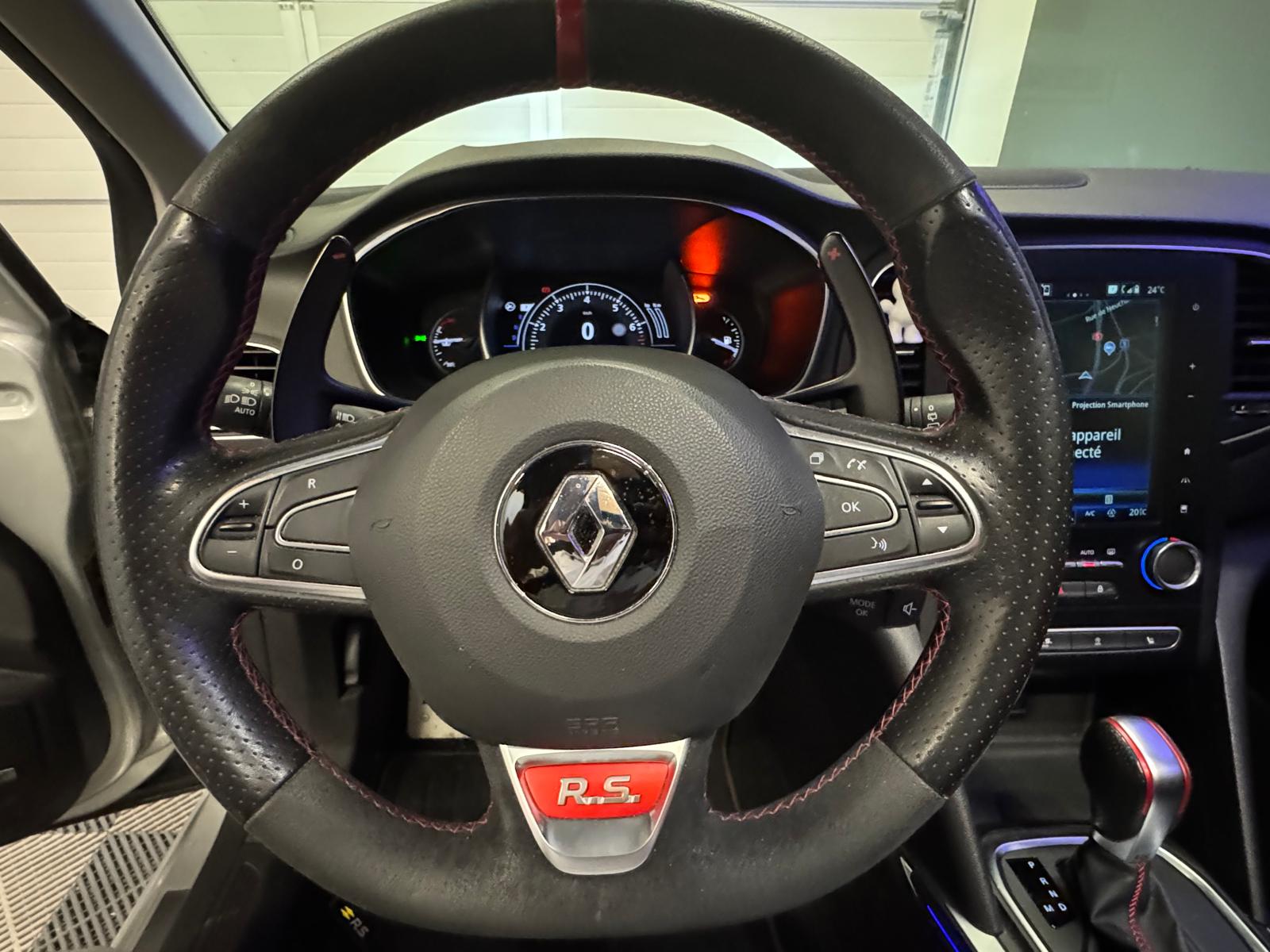 RENAULT Mégane Trophy 300 EDC-image-16