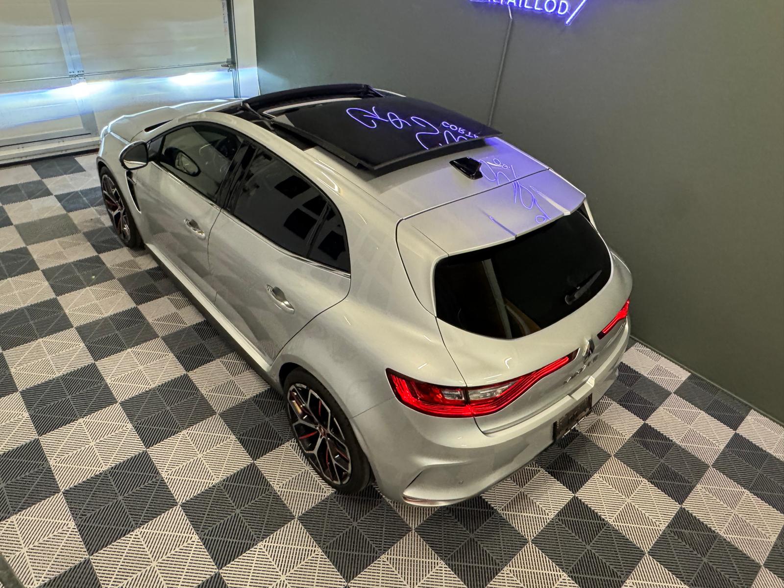 RENAULT Mégane Trophy 300 EDC-image-2