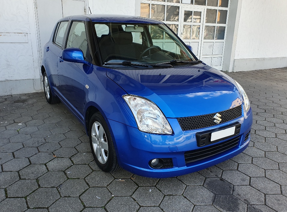 SUZUKI Swift 1.3i 16V GL Top Piz Sulai LE 4x4-image-1