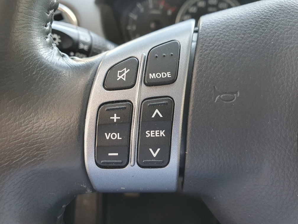 SUZUKI Swift 1.3i 16V GL Top Piz Sulai LE 4x4-image-10