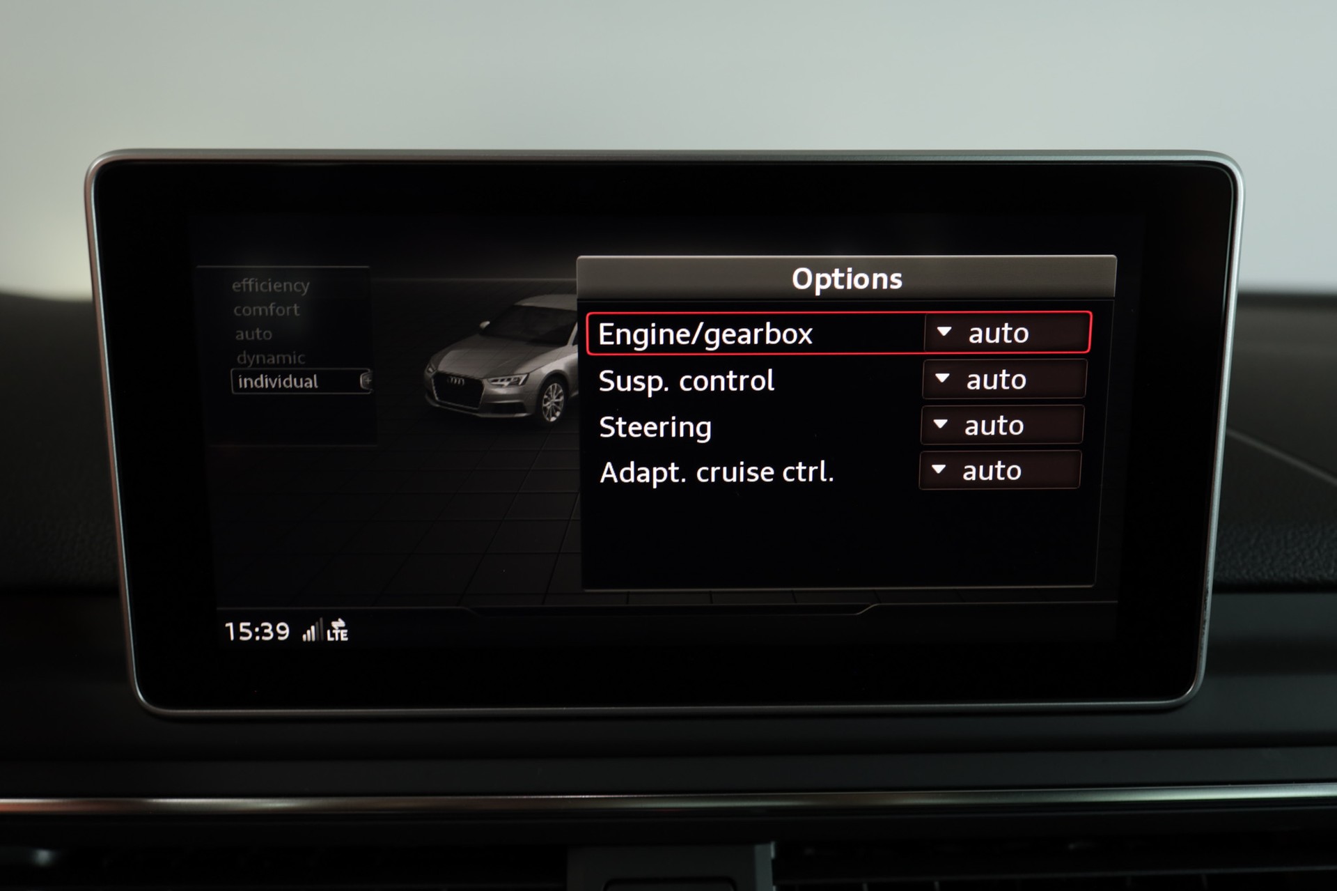 AUDI A4 Limousine 2.0 TFSI S-Line quattro Argus Brown-image-22