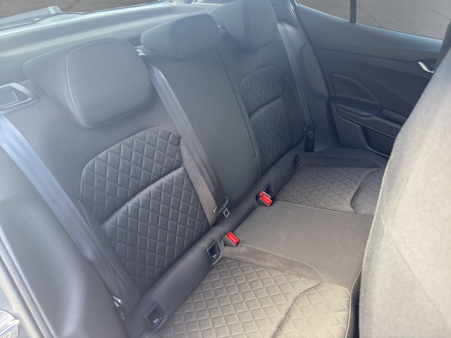 SKODA Fabia 1.0 TSI Selection DSG-image-12