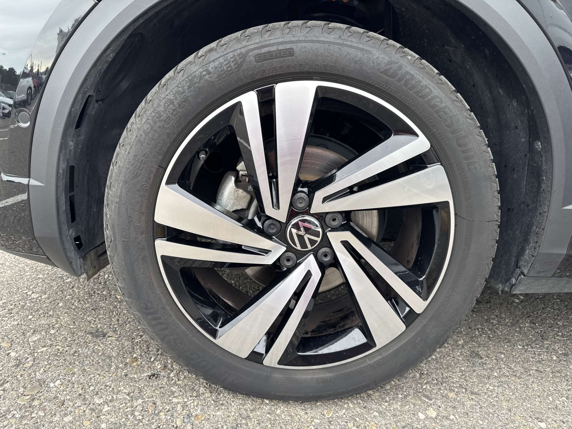 VW T-Roc 1.5 TSi EVO R-Line DSG-Automat-image-8