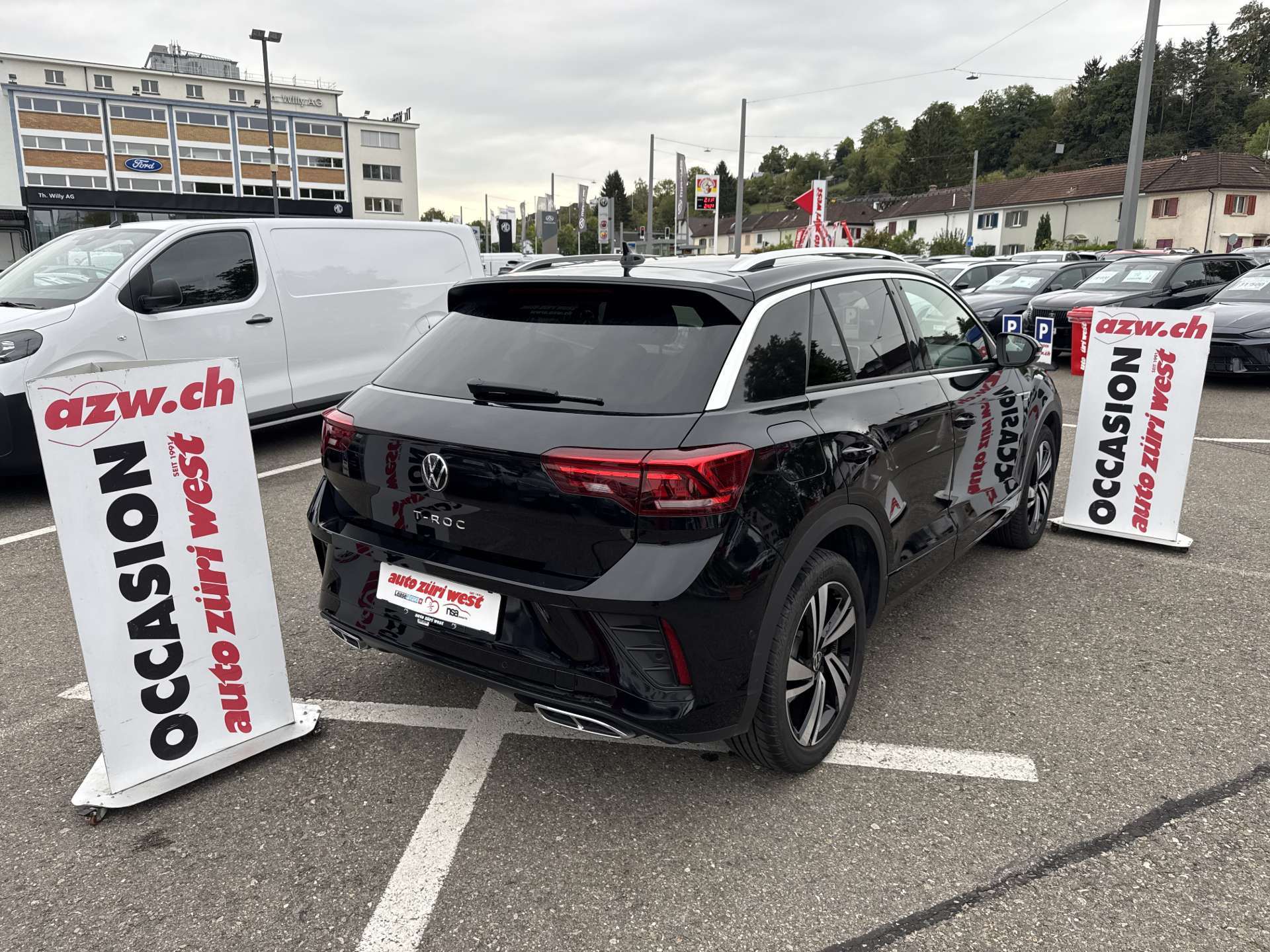 VW T-Roc 1.5 TSi EVO R-Line DSG-Automat-image-2