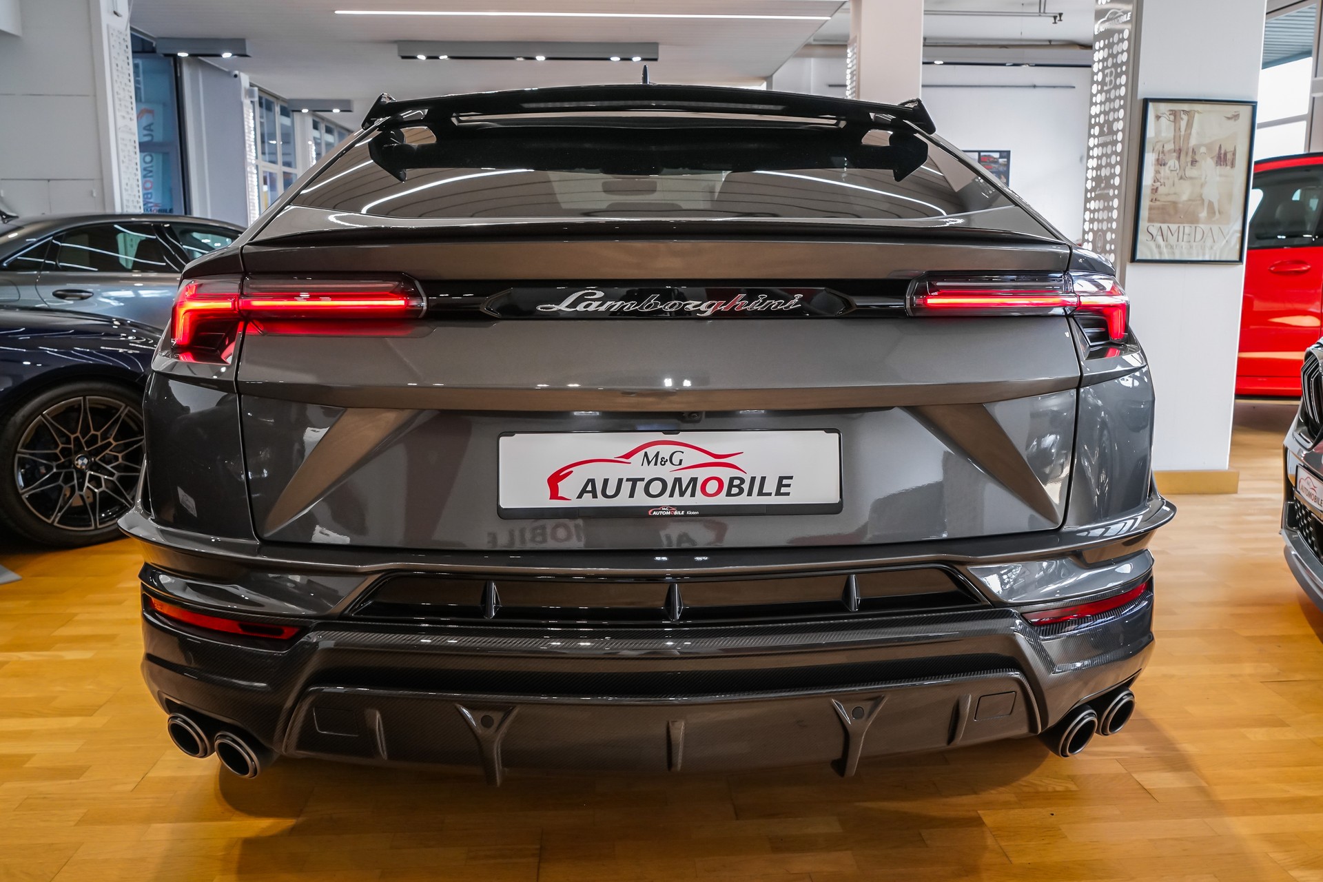 LAMBORGHINI Urus Performante "60 Aniversario"-image-7