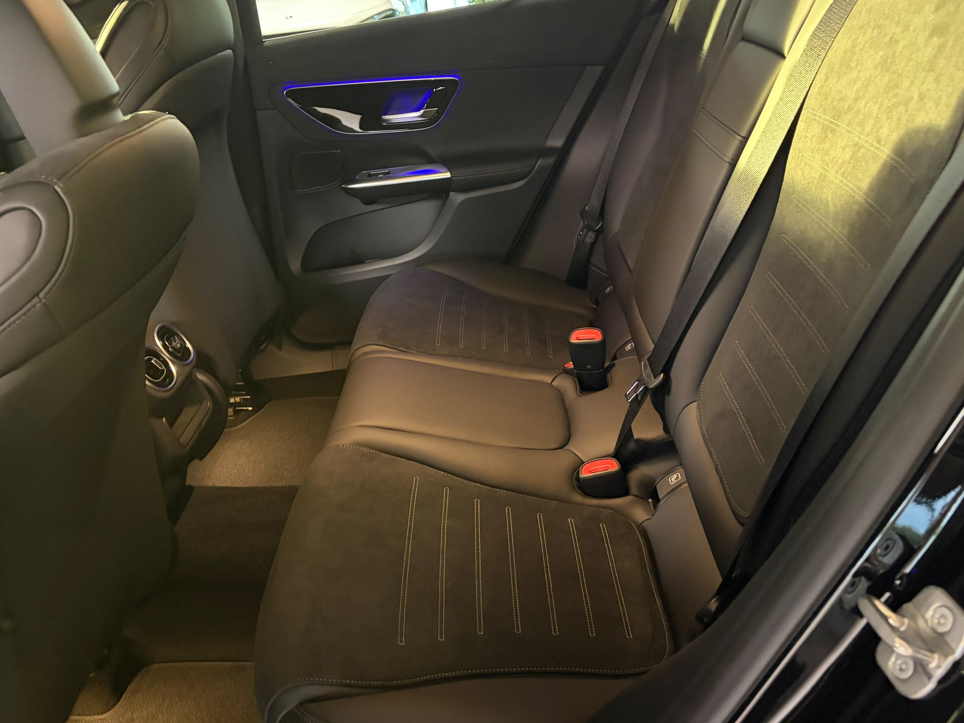 MERCEDES-BENZ GLC Coupé 200 4Matic 9G-Tronic-image-7