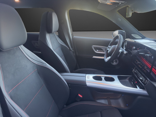 MERCEDES-BENZ GLB 220 4Matic 8G-Tronic-image-7