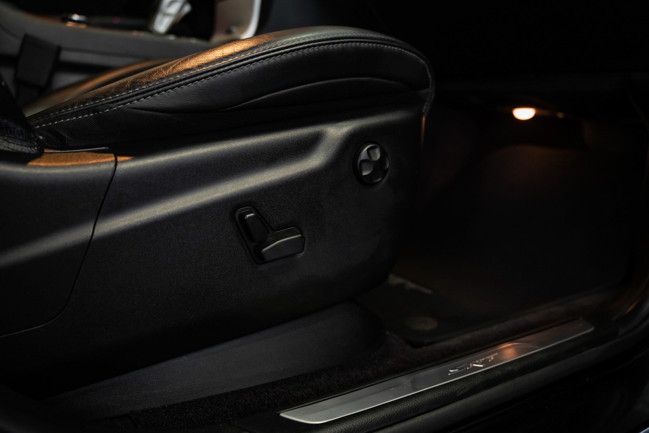 JEEP Grand Cherokee 6.4 V8 HEMI SRT8 Automatic-image-29