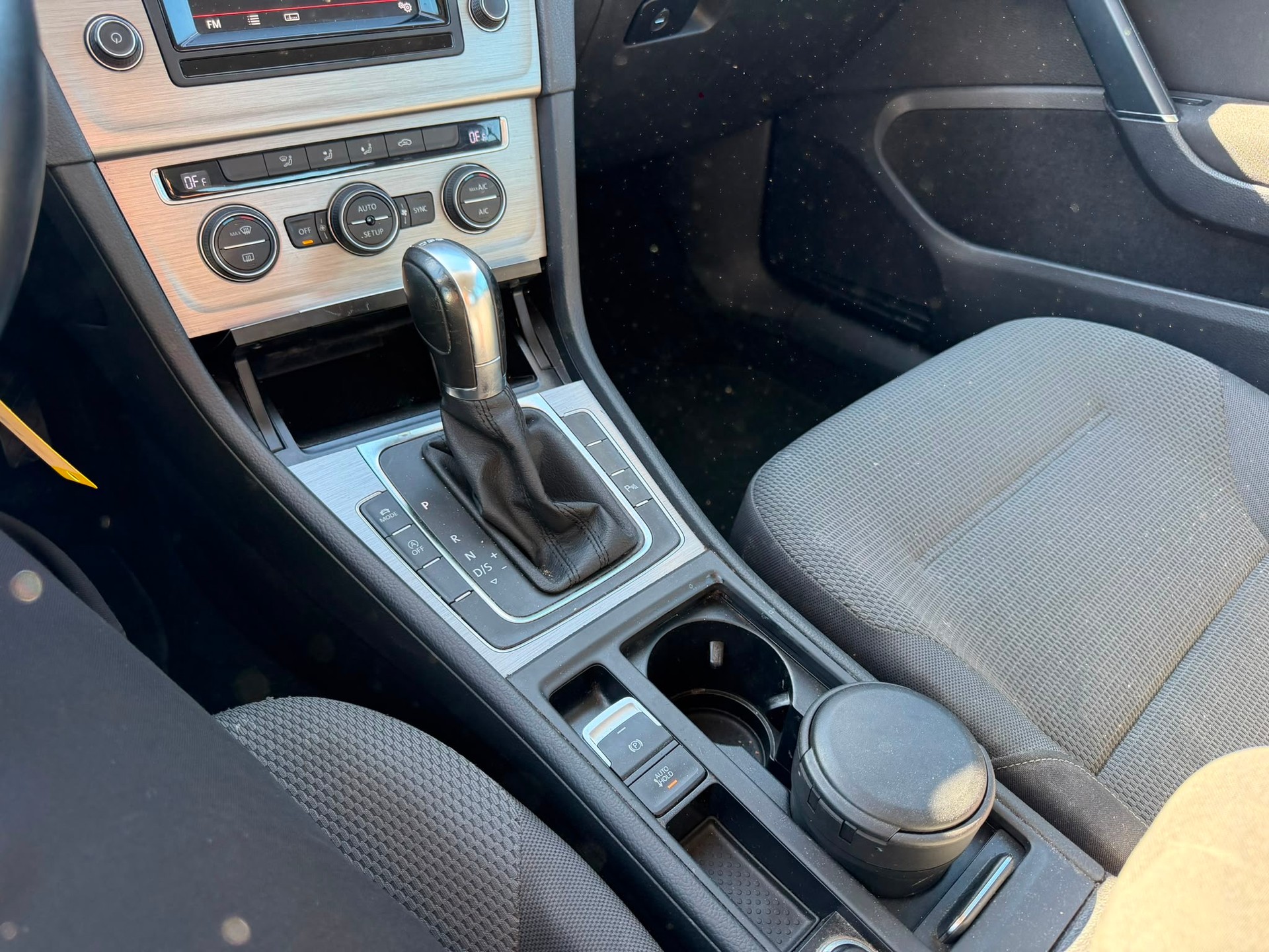 VW Golf 1.4 TSI Highline DSG garantie 2 ans expertiser du jour-image-12