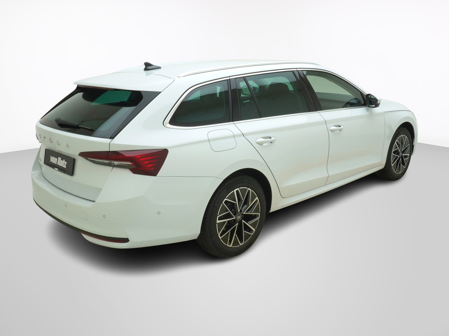 SKODA Octavia 1.5 TSI mHEV Selection-Lounge DSG-image-5