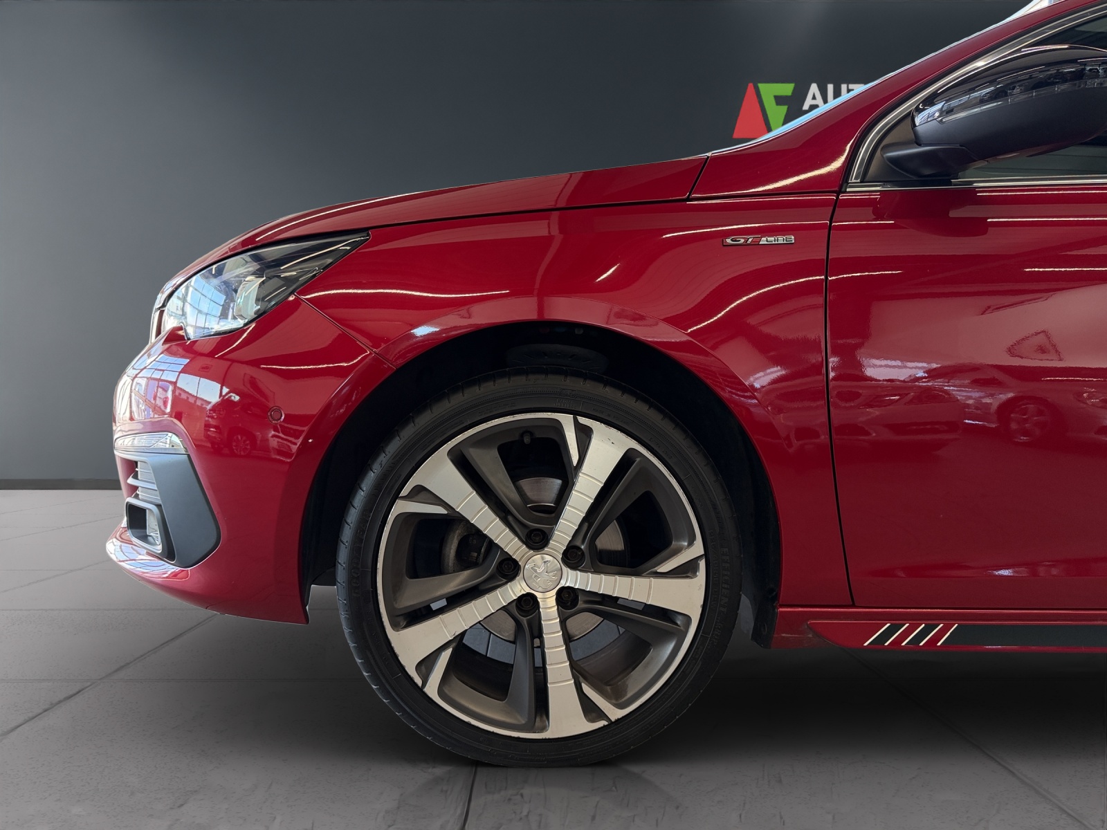 PEUGEOT 308 1.2 Pure Tech GT Line-image-10