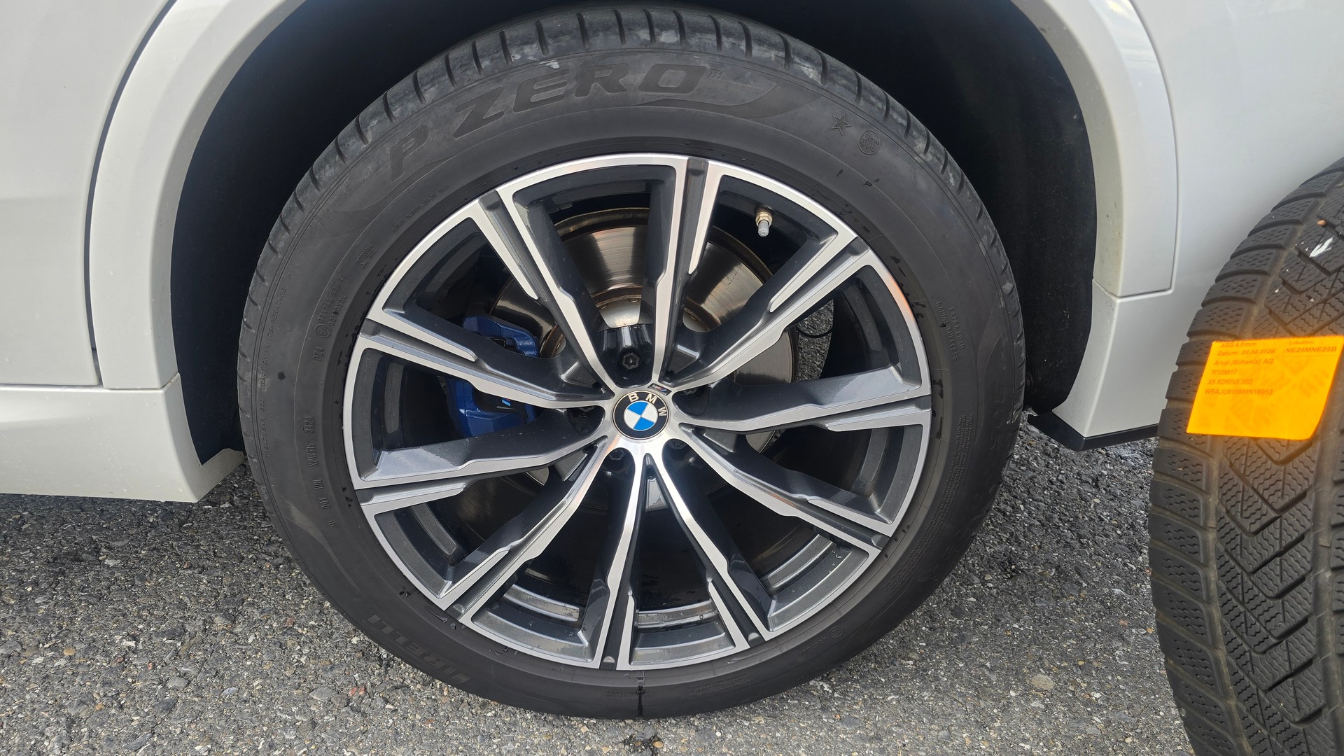 BMW X5 xDrive 48V 30d M Sport Steptronic-image-12