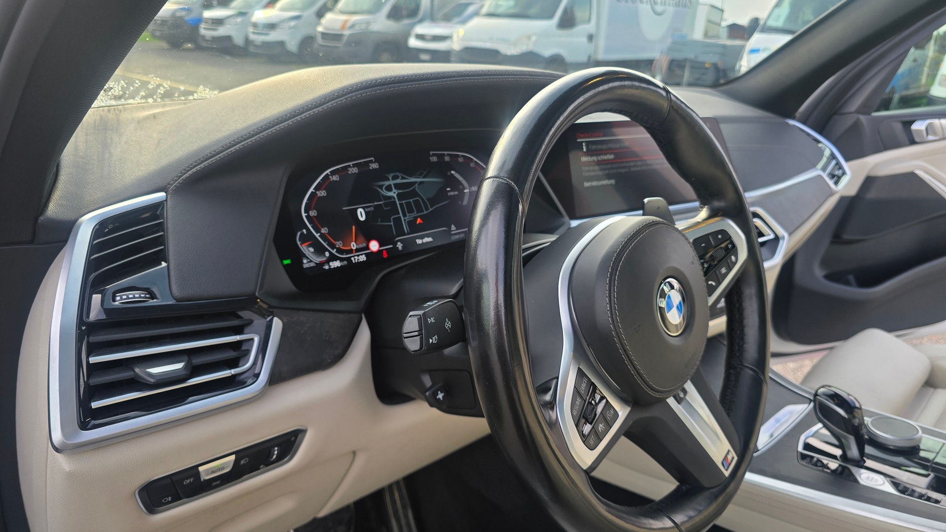 BMW X5 xDrive 48V 30d M Sport Steptronic-image-17