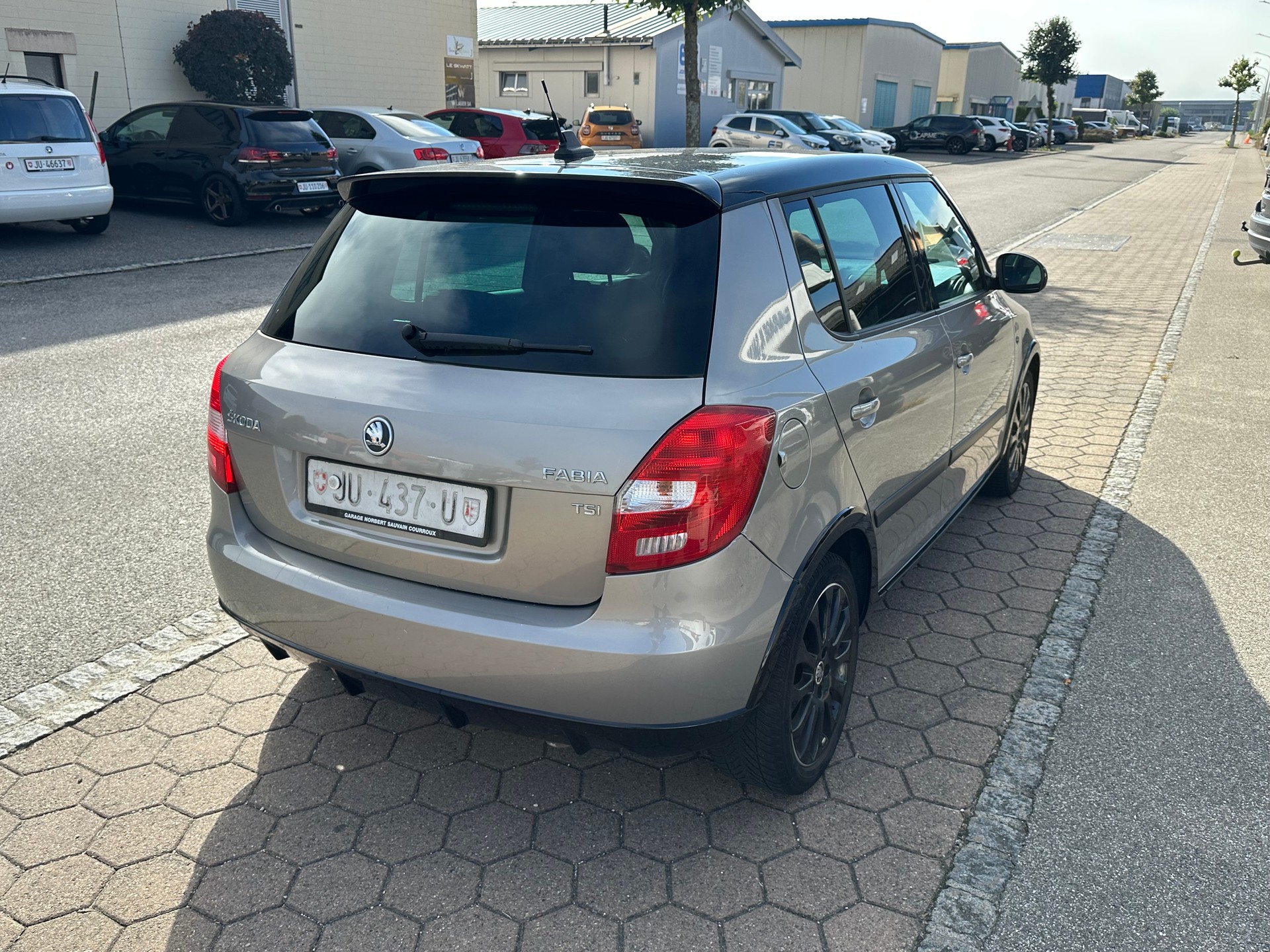 SKODA Fabia 1.2 TSI Monte Carlo DSG-image-3
