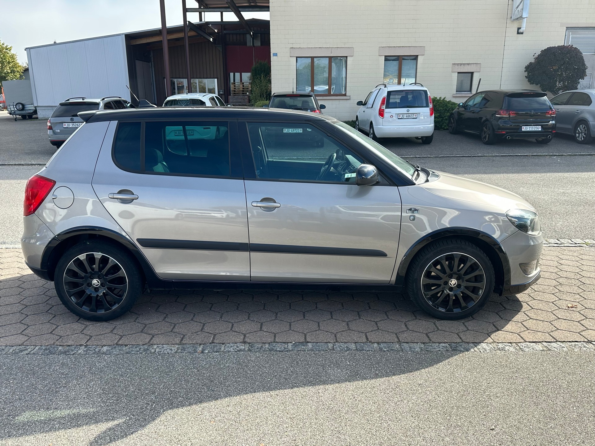 SKODA Fabia 1.2 TSI Monte Carlo DSG-image-2