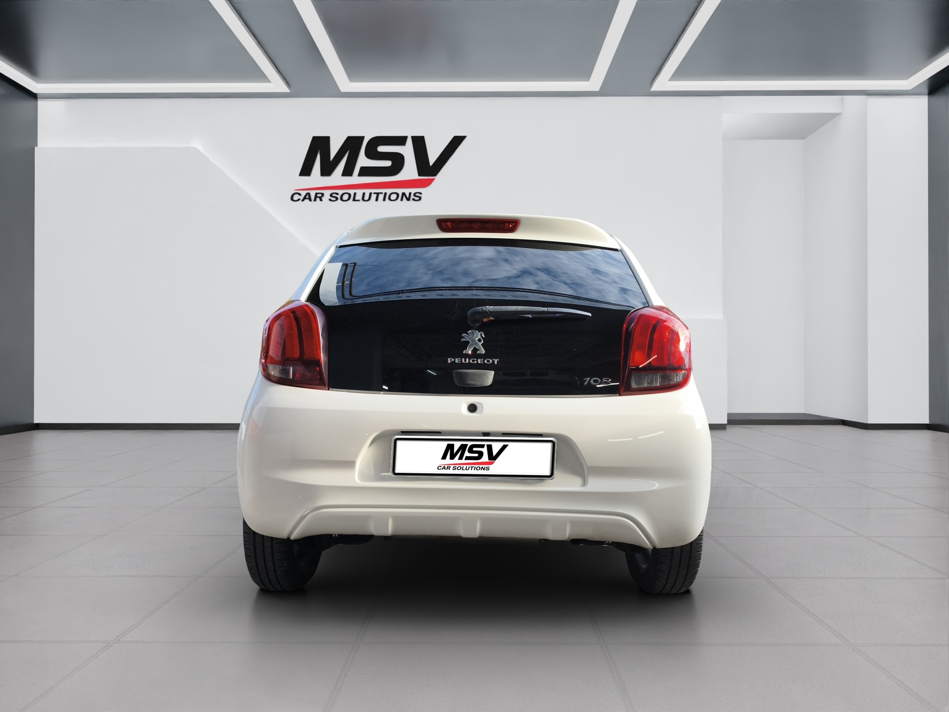 PEUGEOT 108 1.2 VTi Allure-image-3