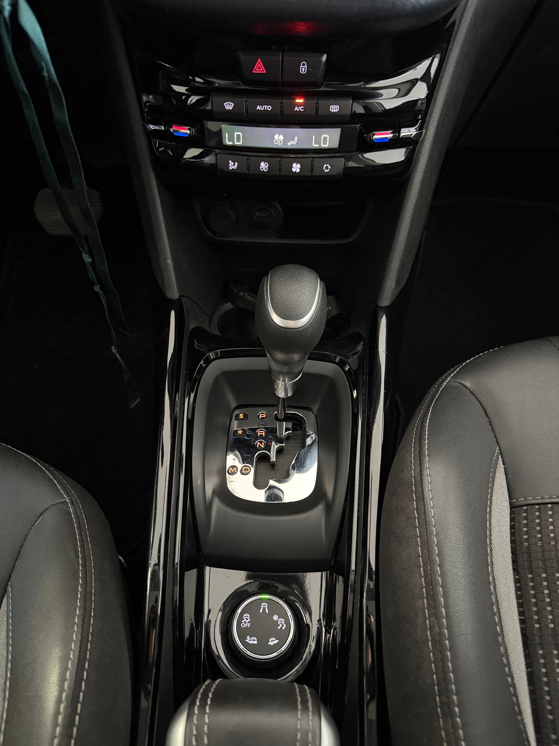 PEUGEOT 2008 1.2 PureTech GT Line EAT6 -Expertise 21/09/2026-image-11