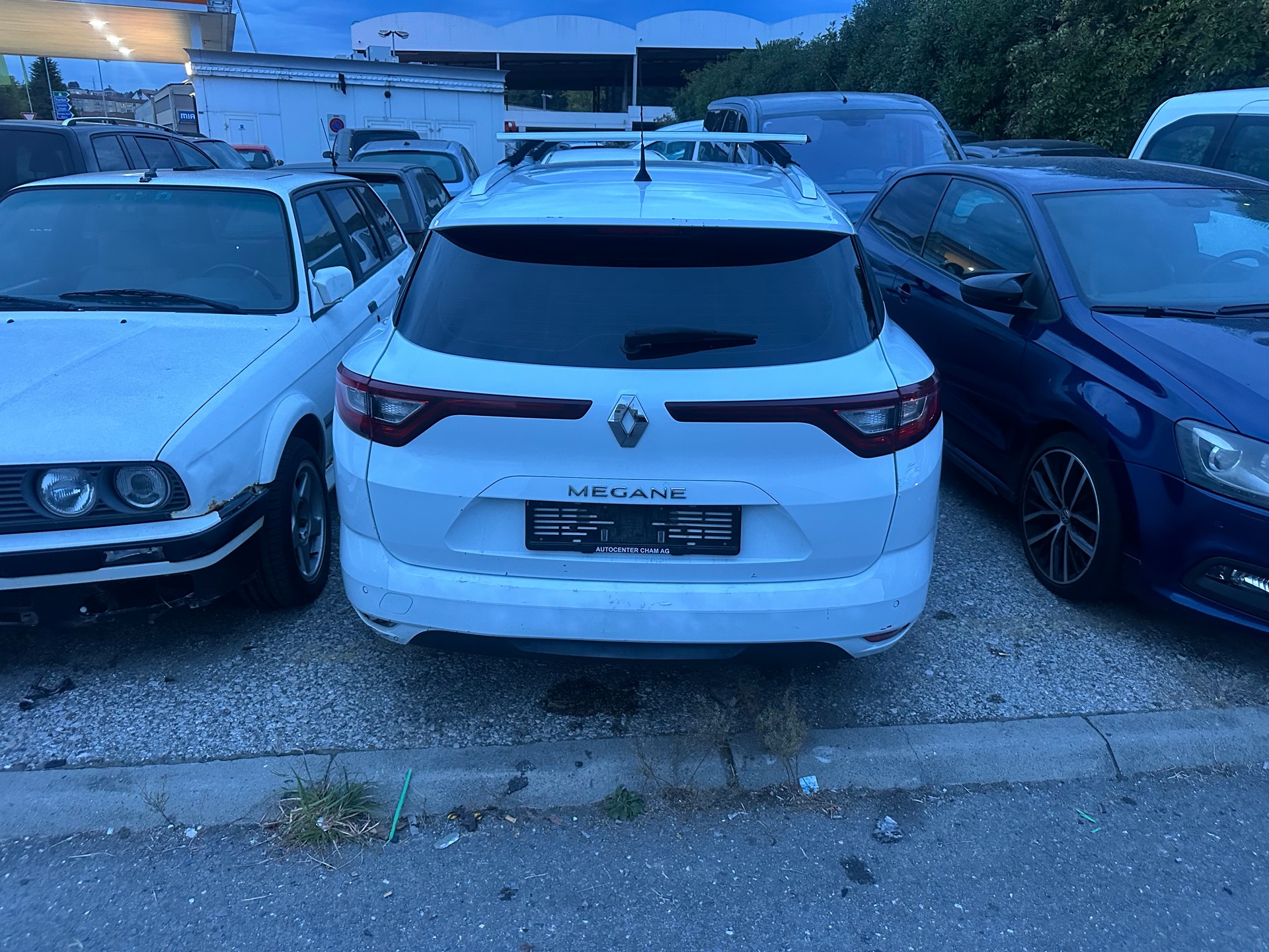 RENAULT Mégane Grandtour 1.5 dCi Business EDC-image-3