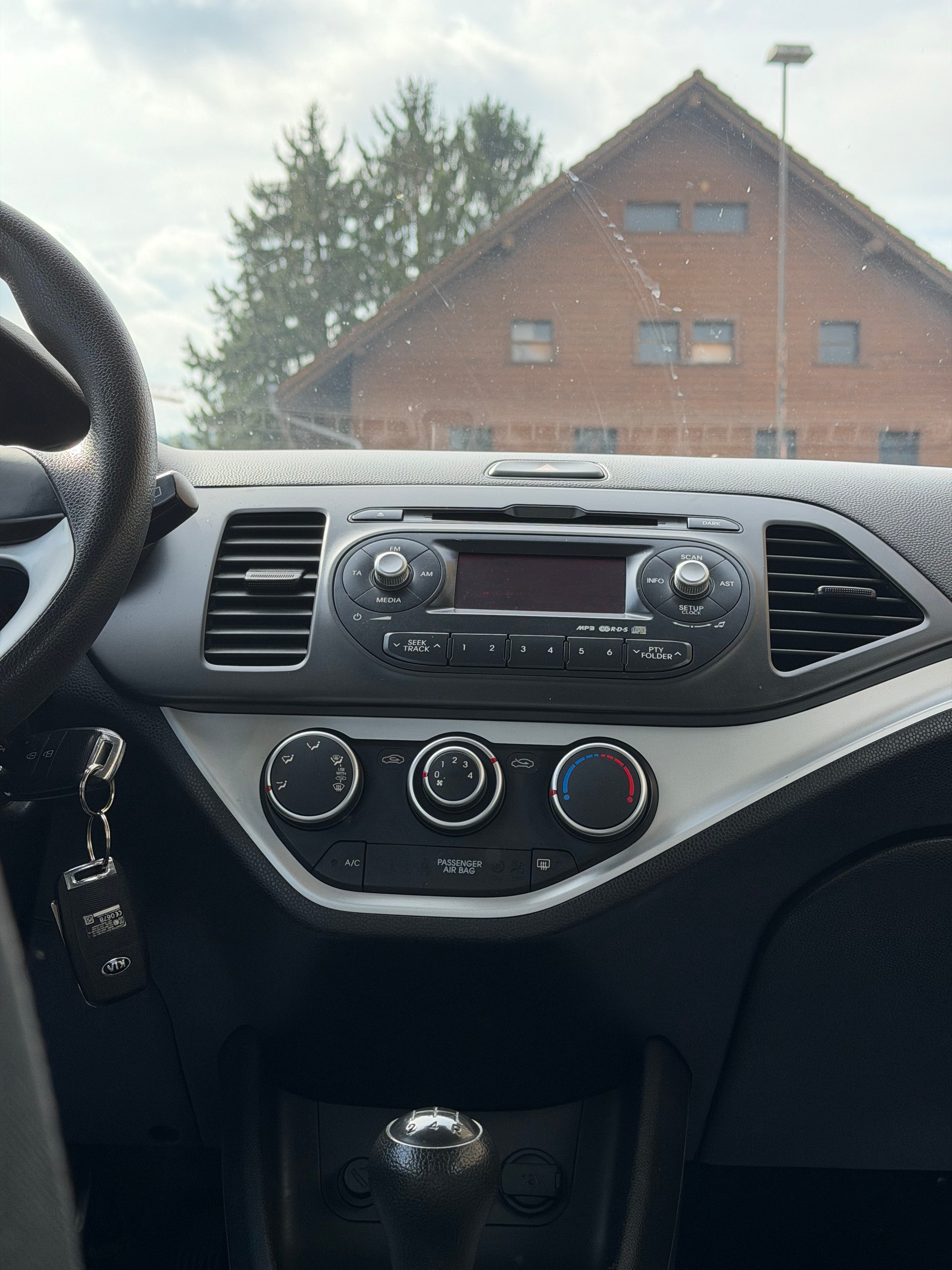 KIA Picanto 1.2 CVVT Trend-image-11