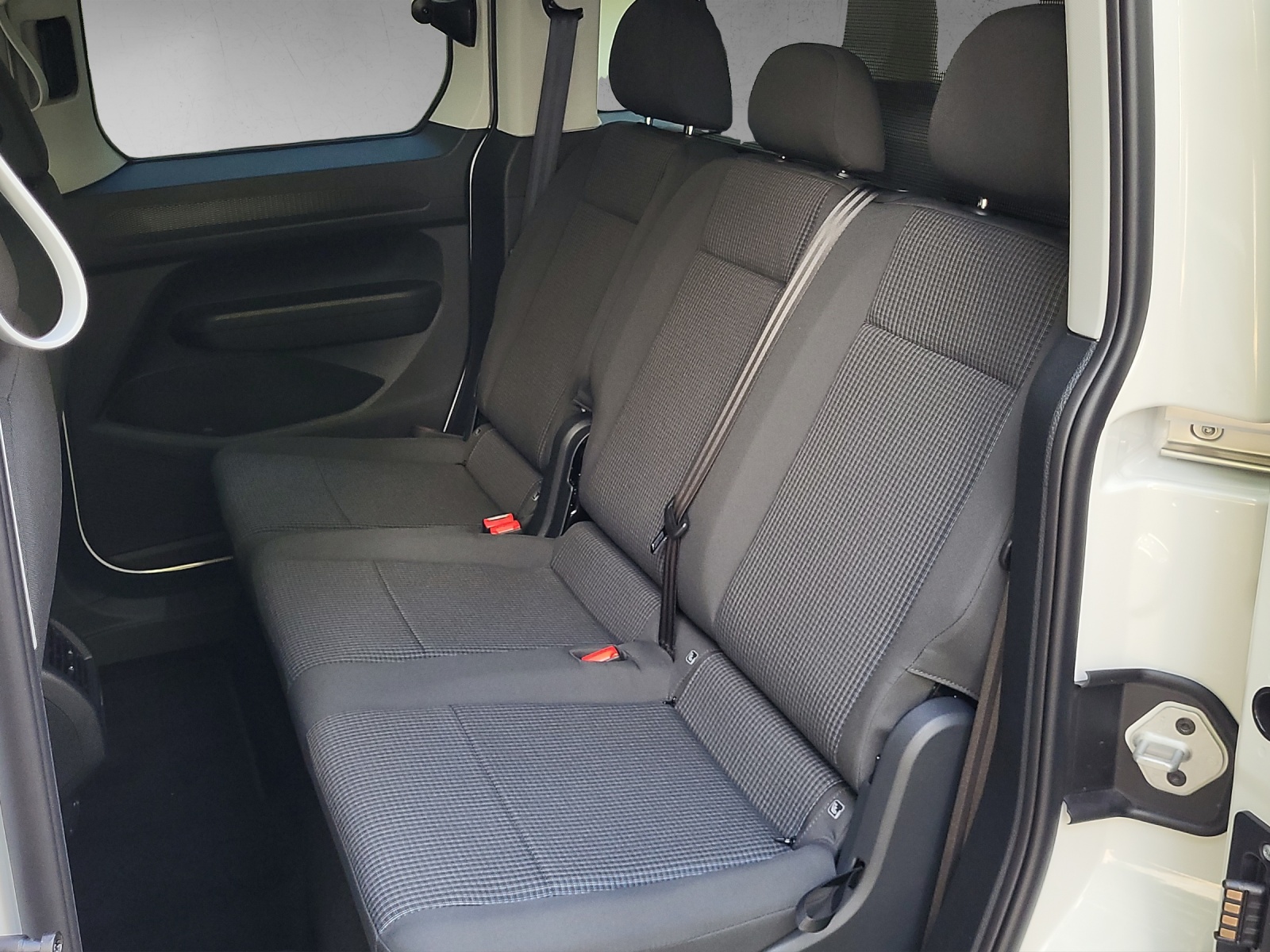 VW Caddy Trend Liberty PHEV-image-15