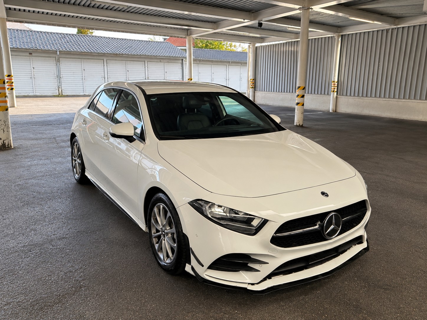 MERCEDES-BENZ A 220 Progressive 7G-DCT-image-0