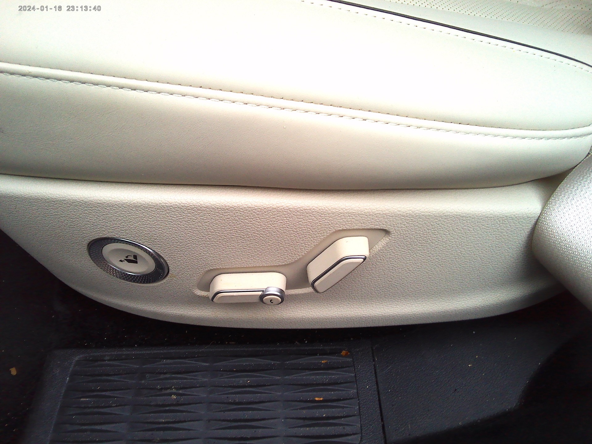 GENESIS GV80 2.5 TGDI Premium 7 Seater AT8 AWD-image-5