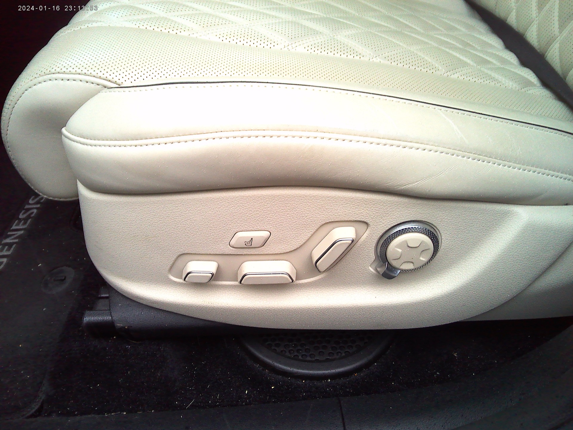 GENESIS GV80 2.5 TGDI Premium 7 Seater AT8 AWD-image-6