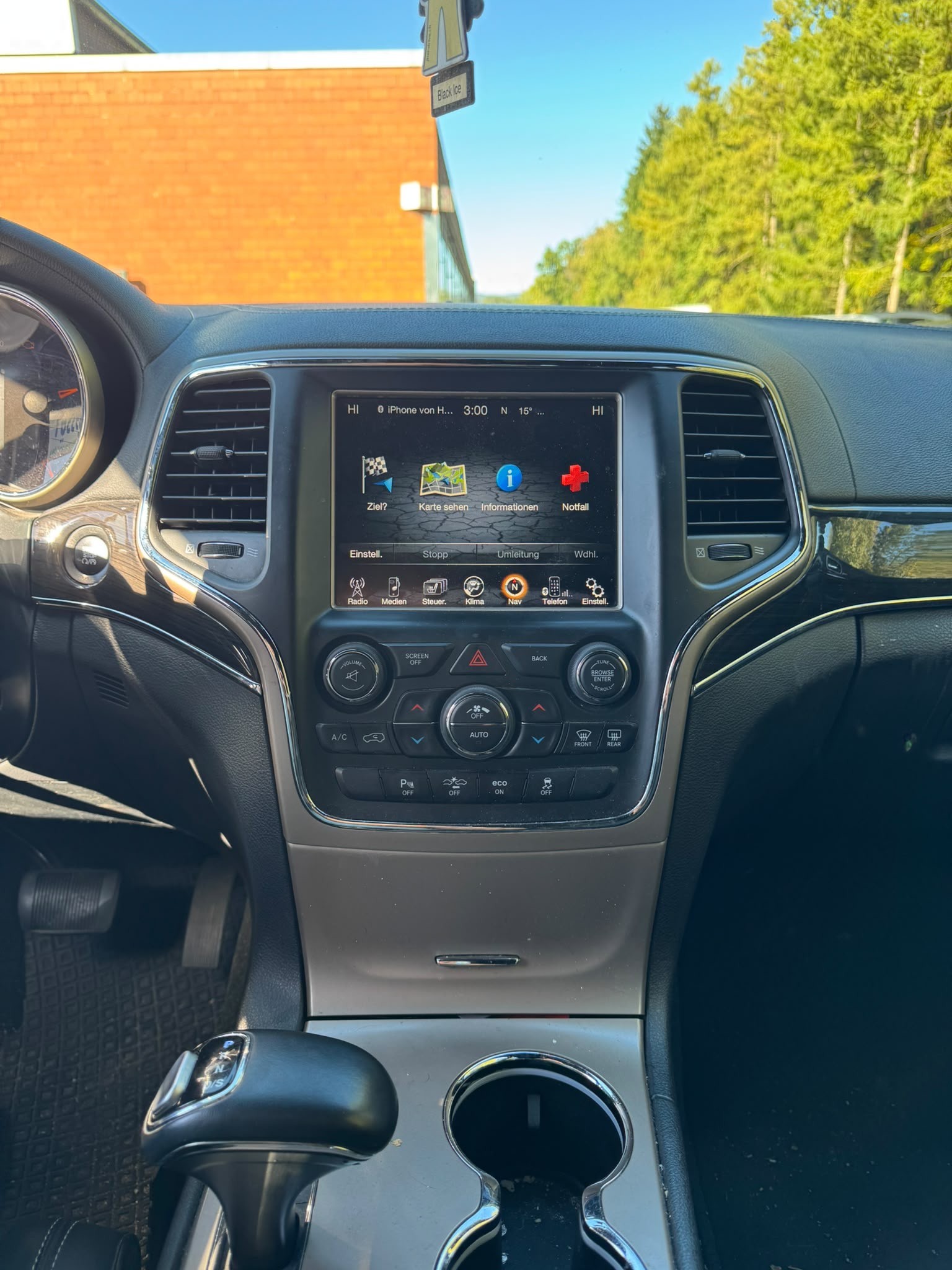 JEEP Grand Cherokee 3.0 CRD Overland Automatic-image-11