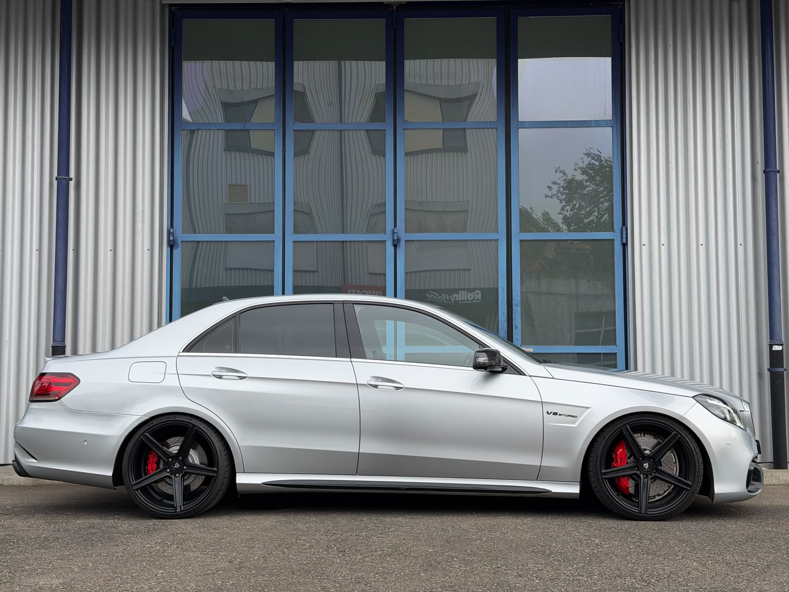 MERCEDES-BENZ E 63 AMG S 4Matic Speedshift-image-3