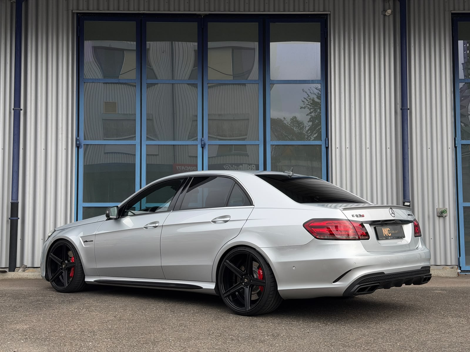 MERCEDES-BENZ E 63 AMG S 4Matic Speedshift-image-1