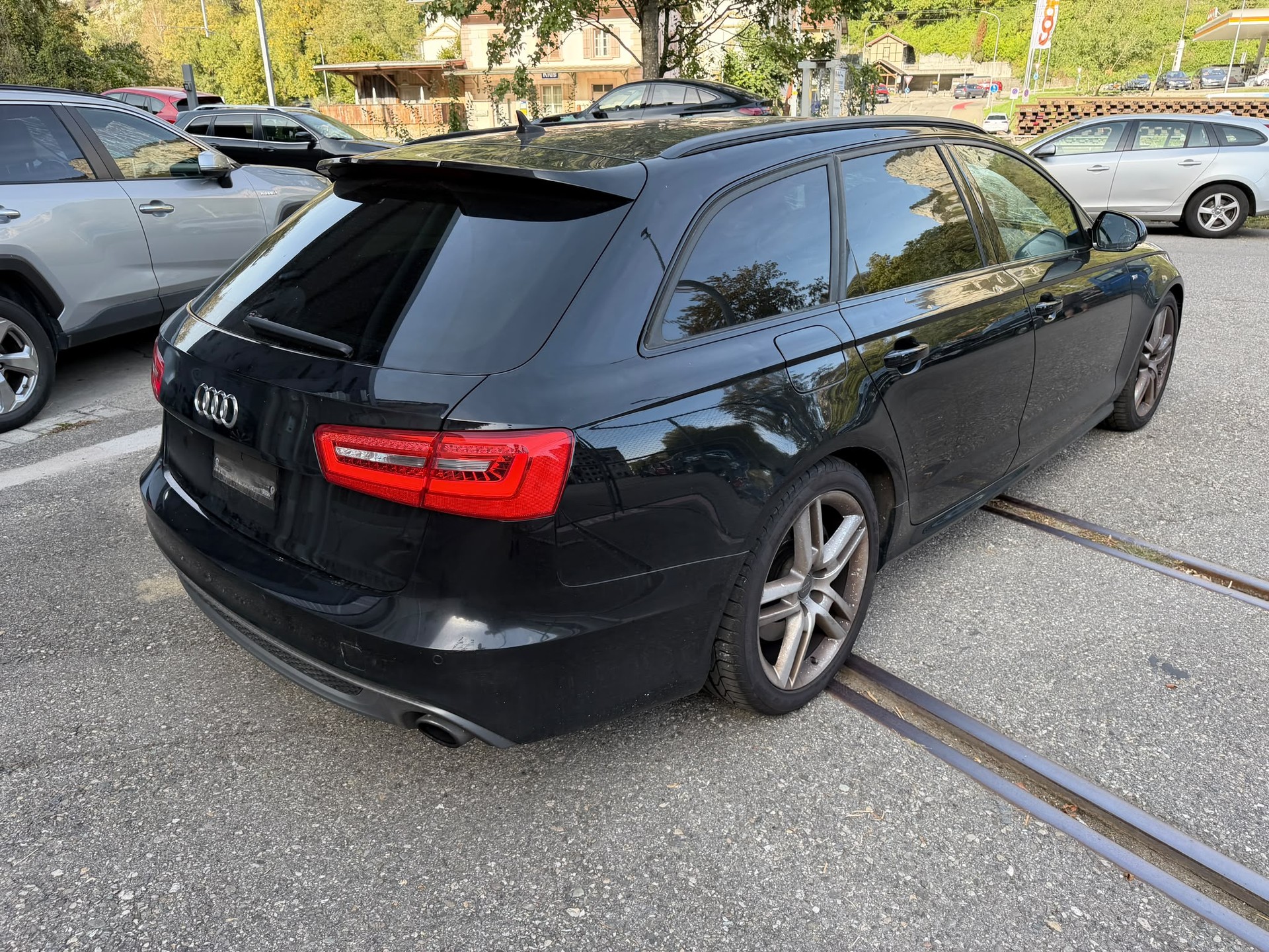 AUDI A6 Avant 3.0 TFSI V6 quattro S-tronic-image-2