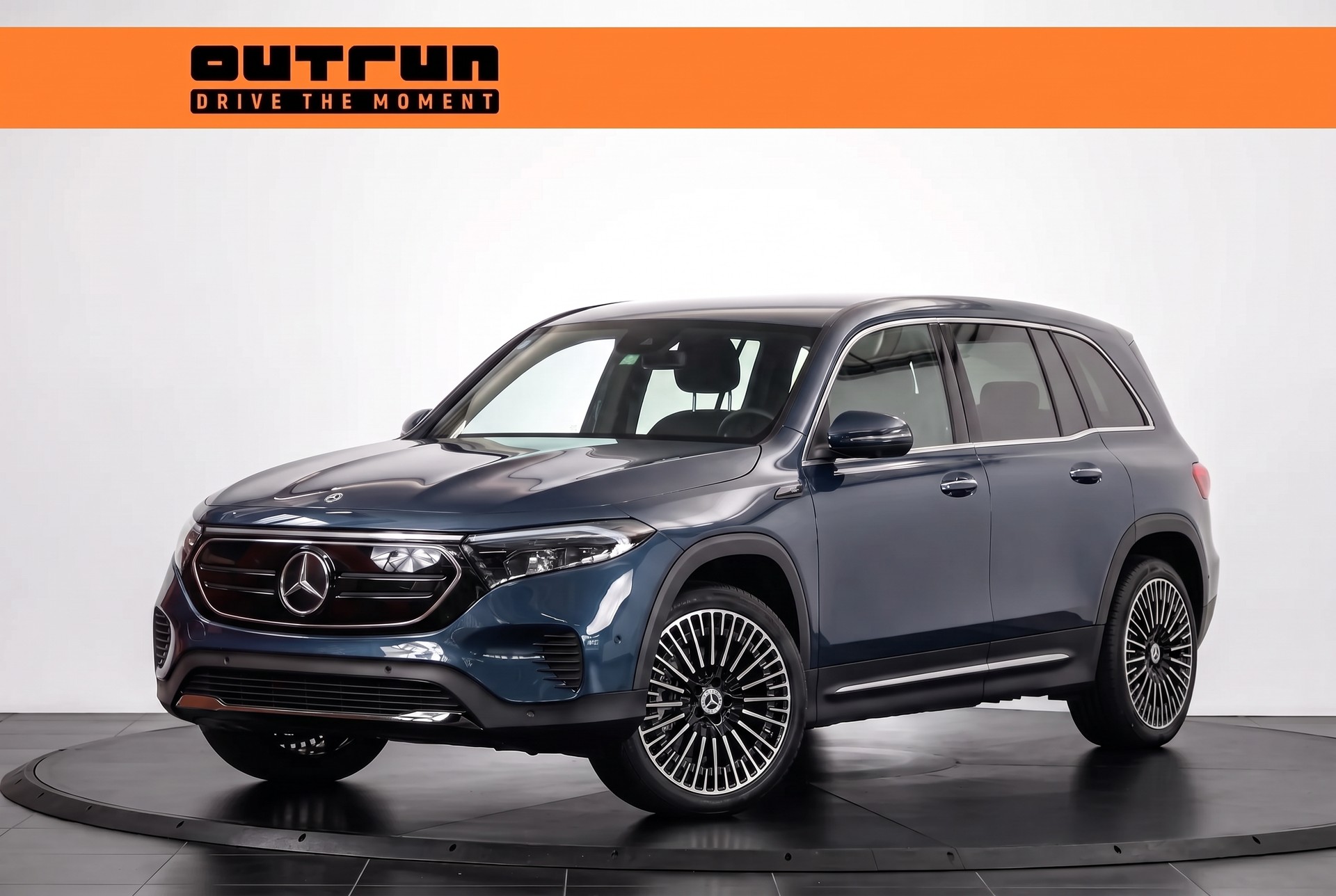 MERCEDES-BENZ EQB 350 4Matic Swiss-Integral 10 ans / KEYLESS-GO / Sièges chauffants